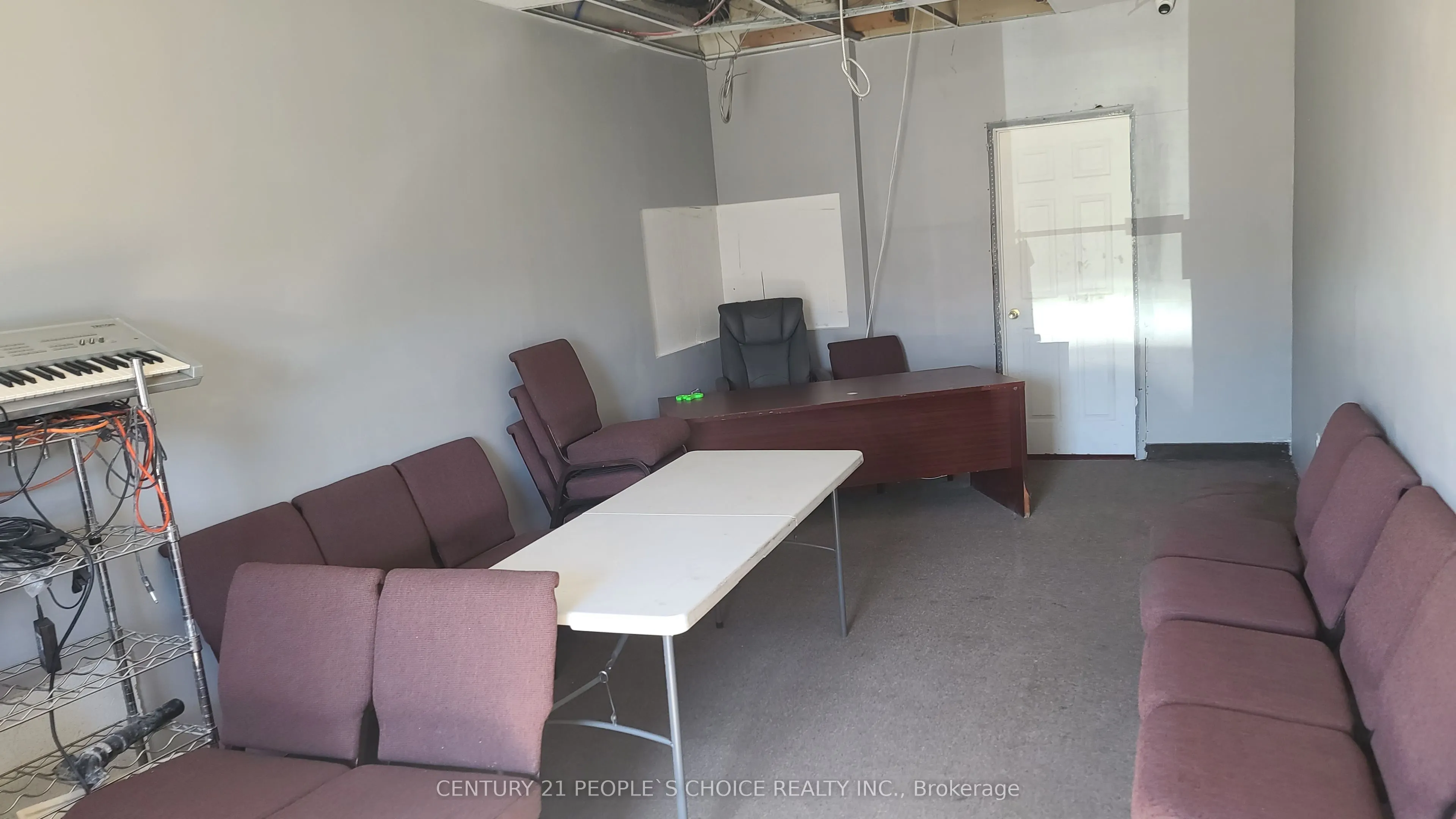 2400 Finch Avenue W, #5