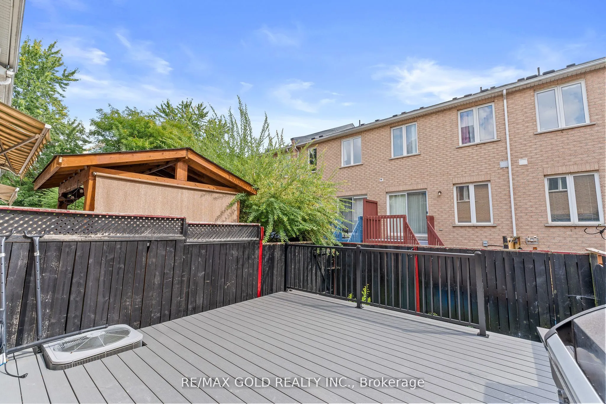 61 Nelson Street W, #6