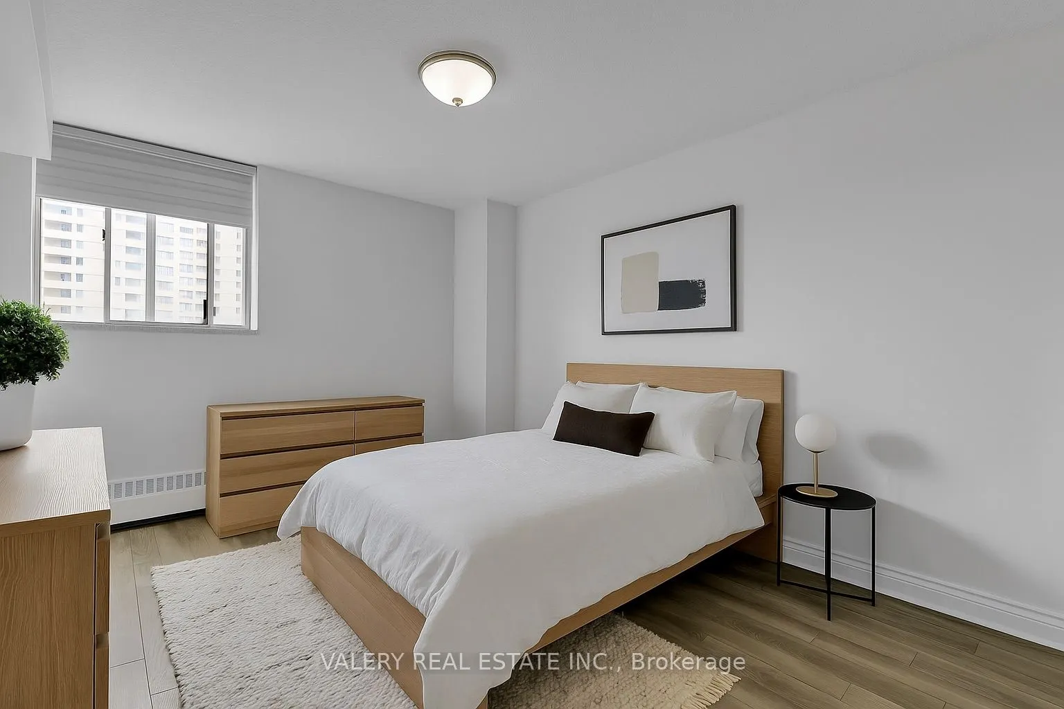 340 Dixon Road, #904