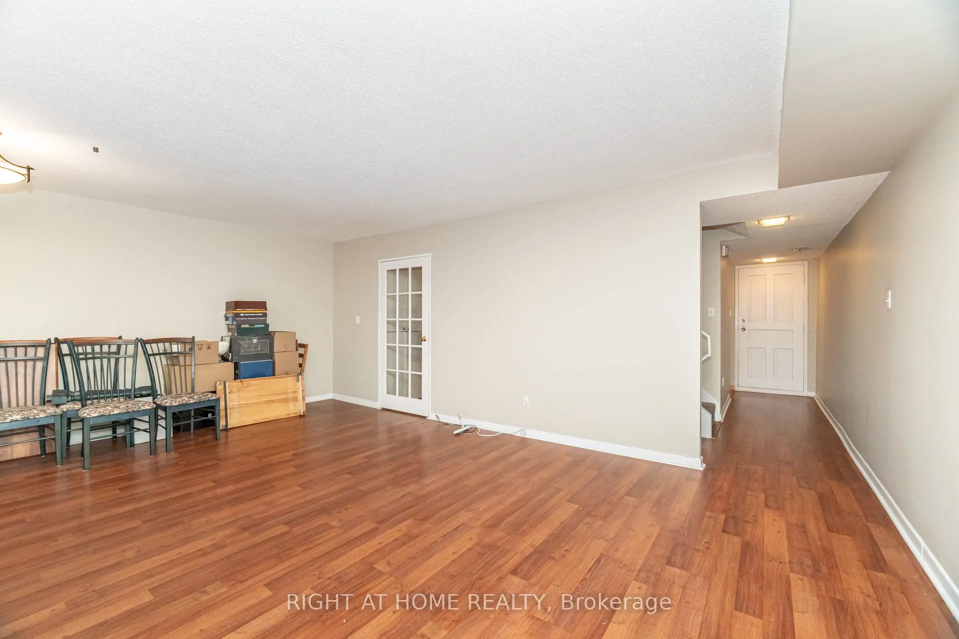 1250 Mississauga Valley Boulevard W, #13