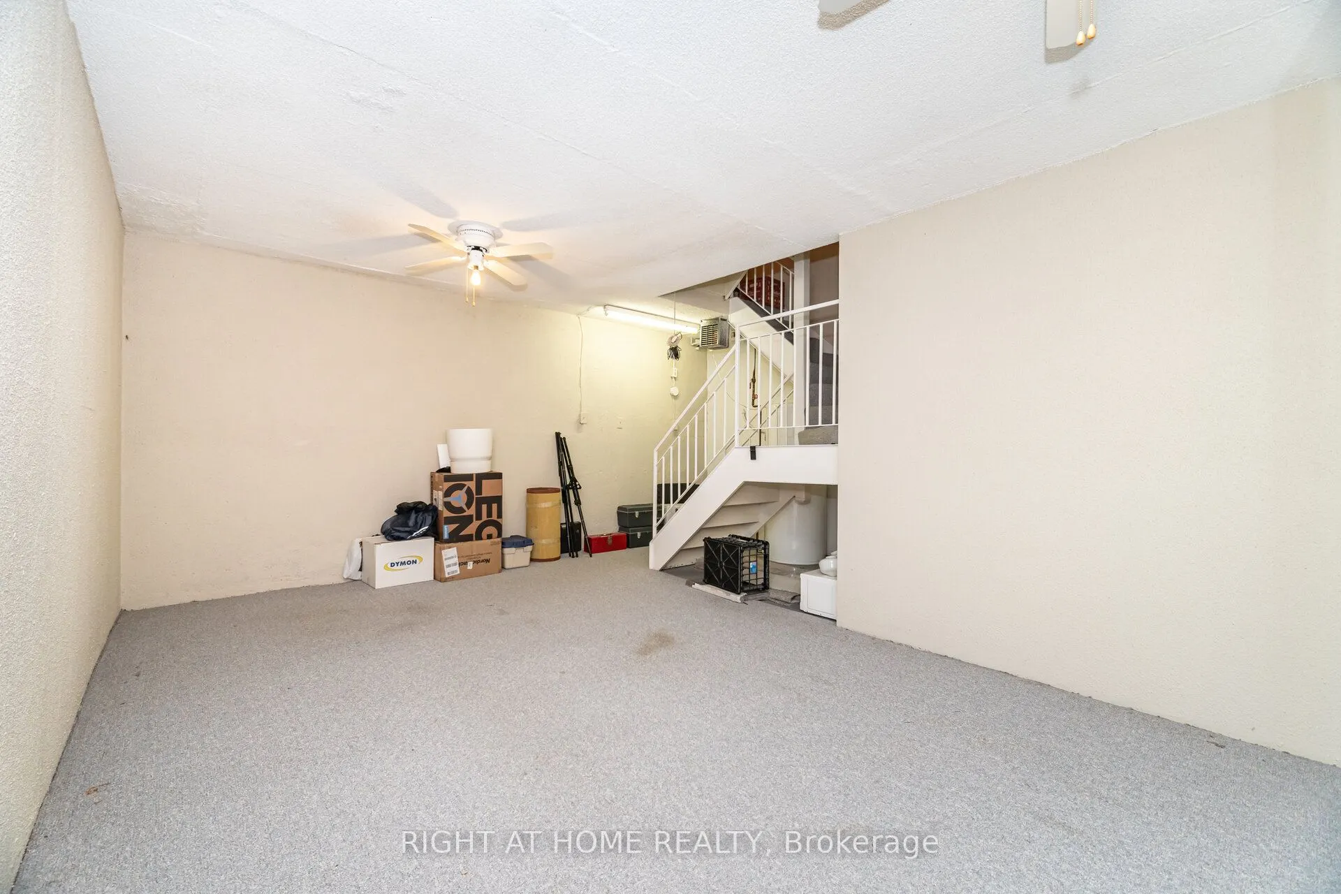 1250 Mississauga Valley Boulevard W, #13