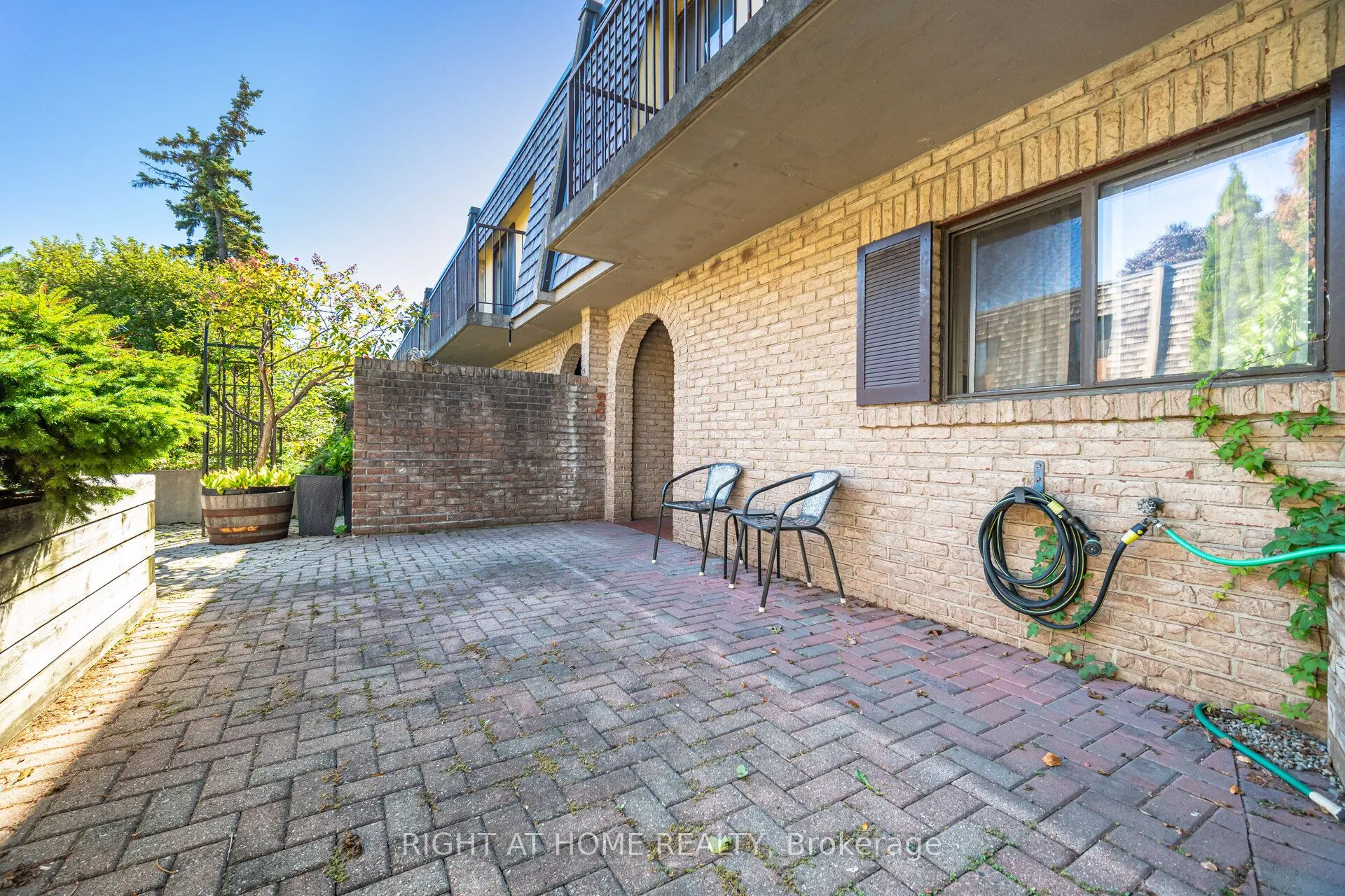 1250 Mississauga Valley Boulevard W, #13