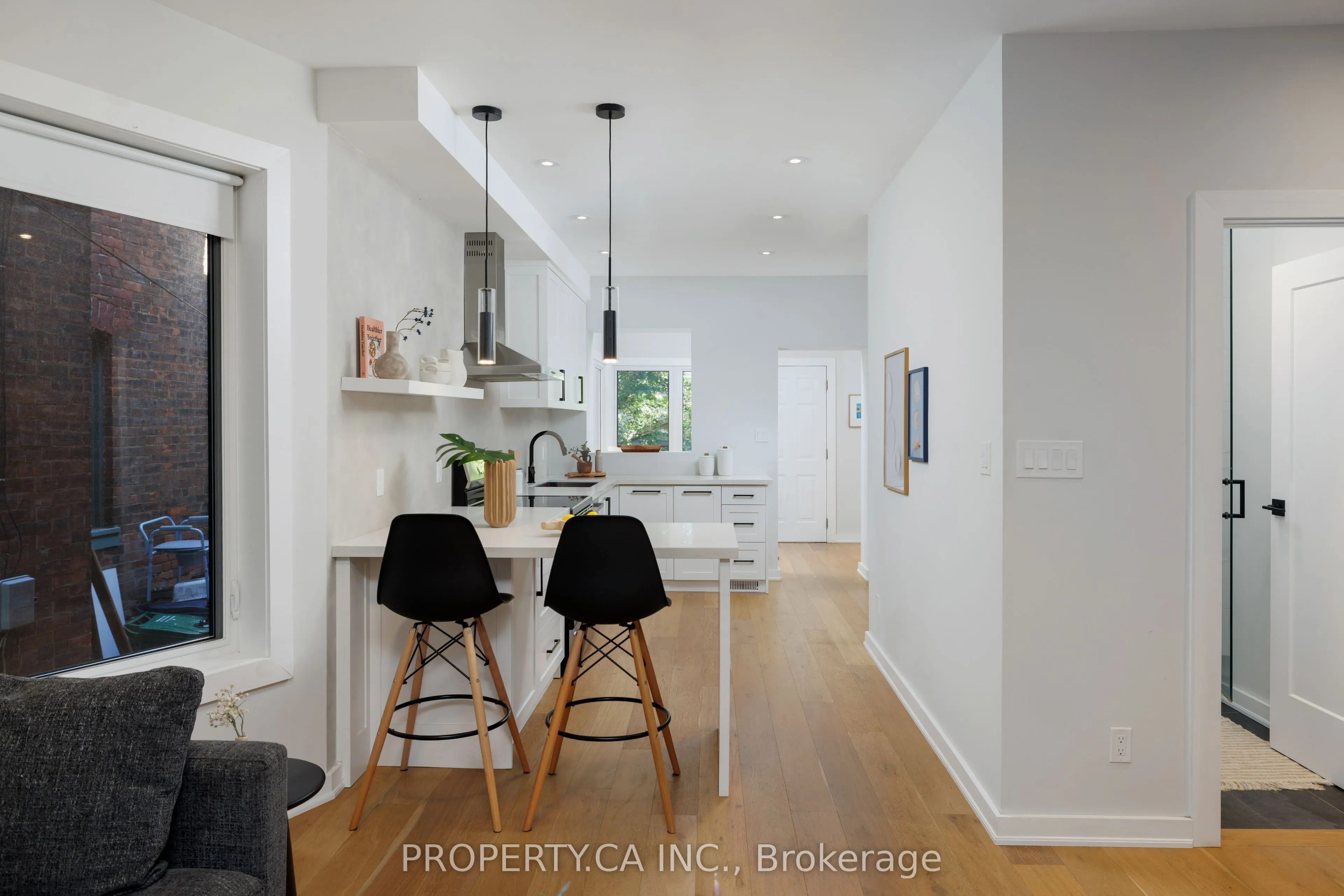 79 Macdonell Avenue
