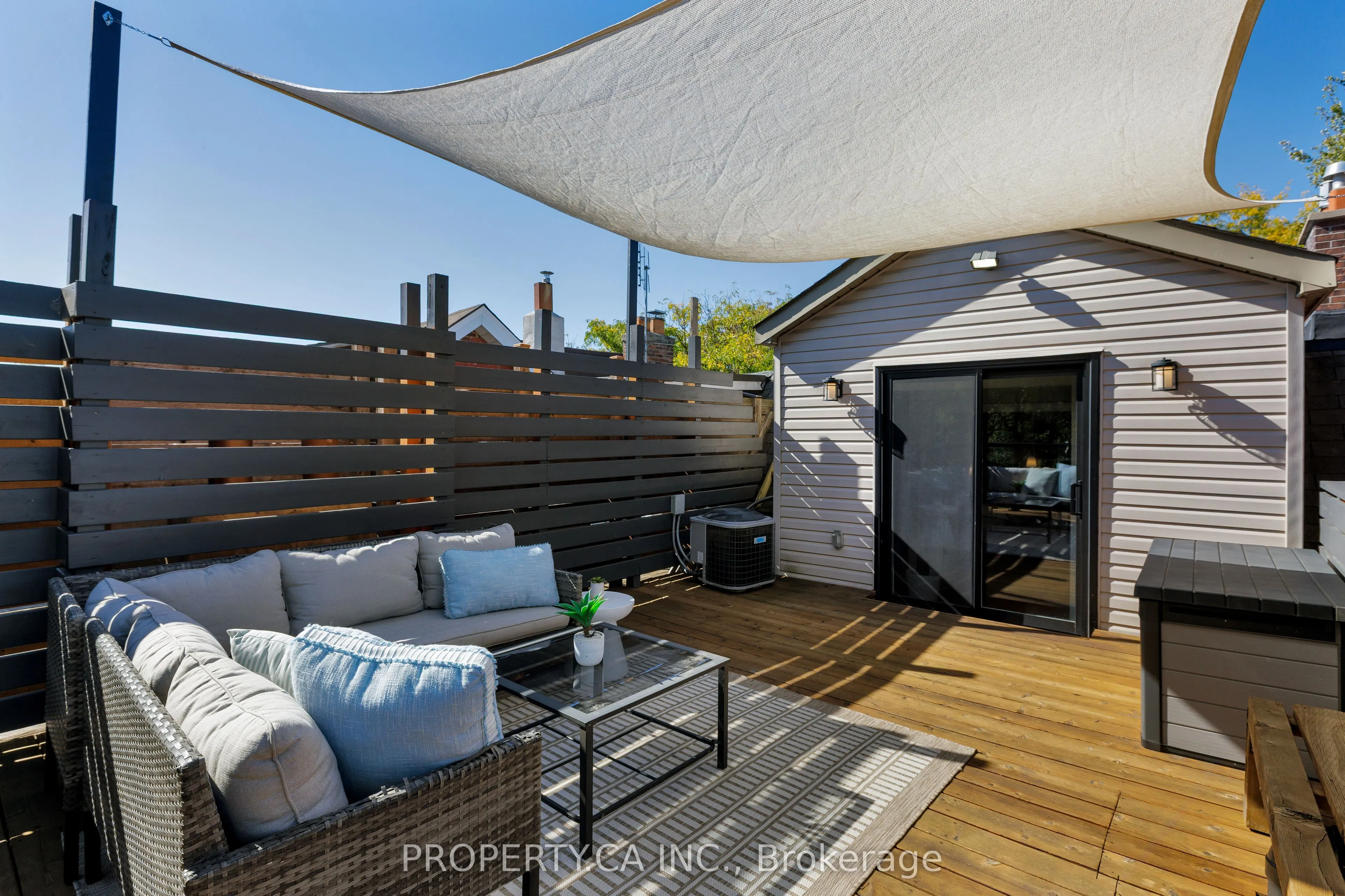 79 Macdonell Avenue
