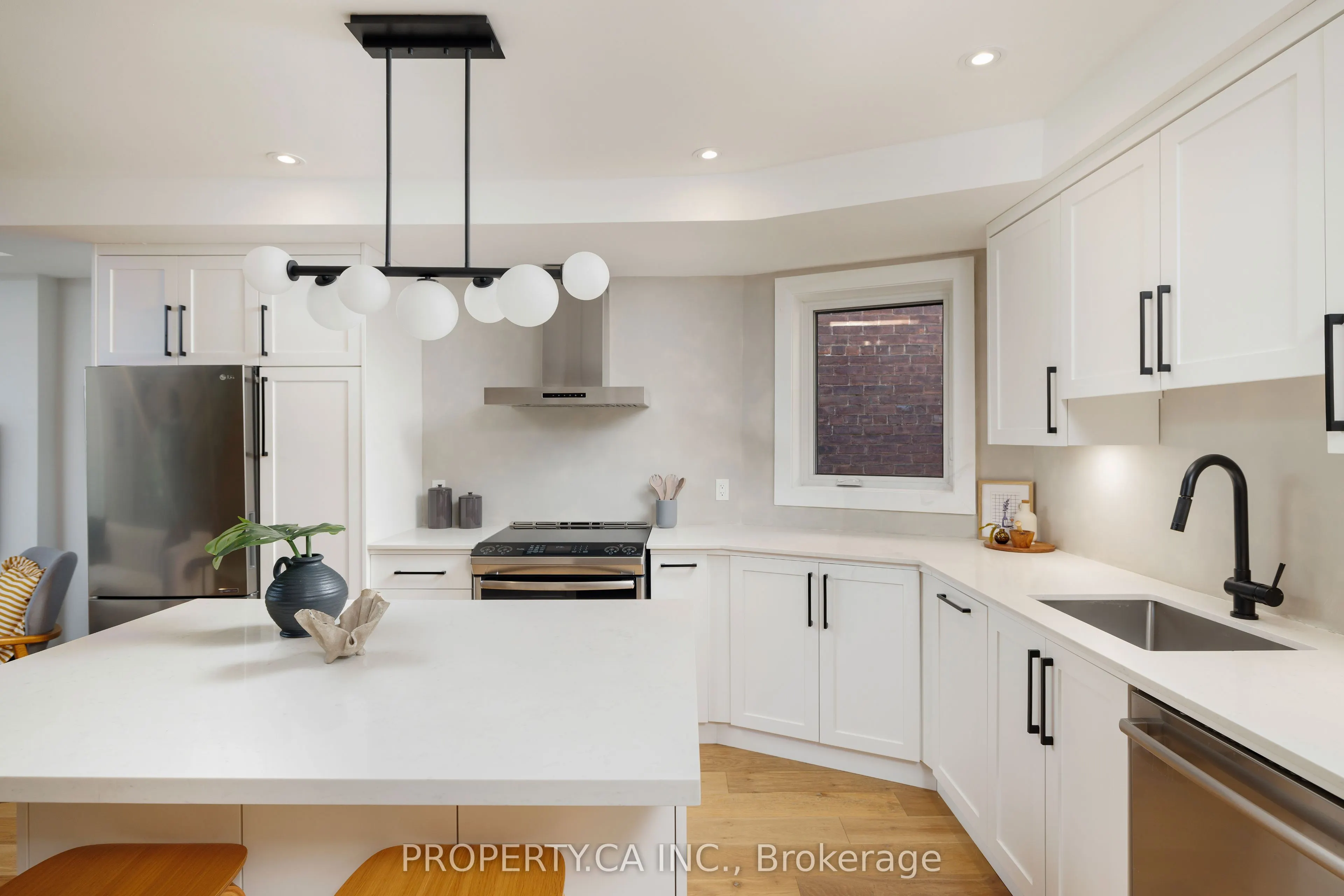 79 Macdonell Avenue