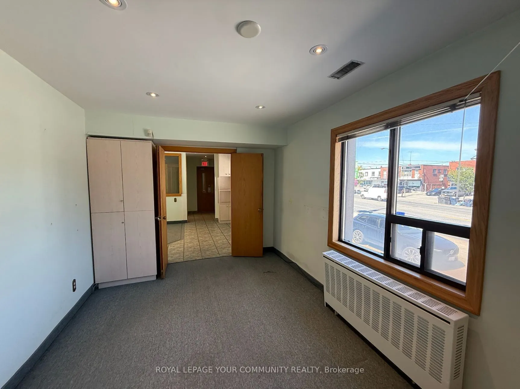 795 Wilson Avenue W