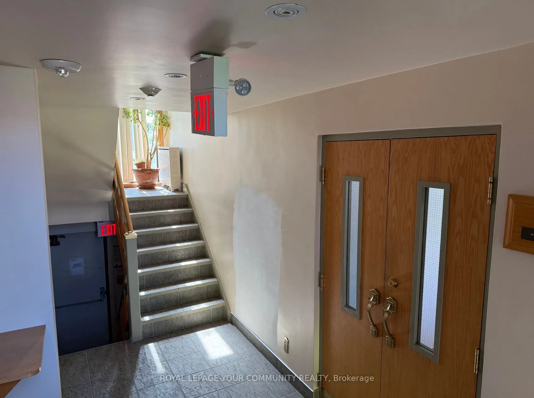 795 Wilson Avenue W