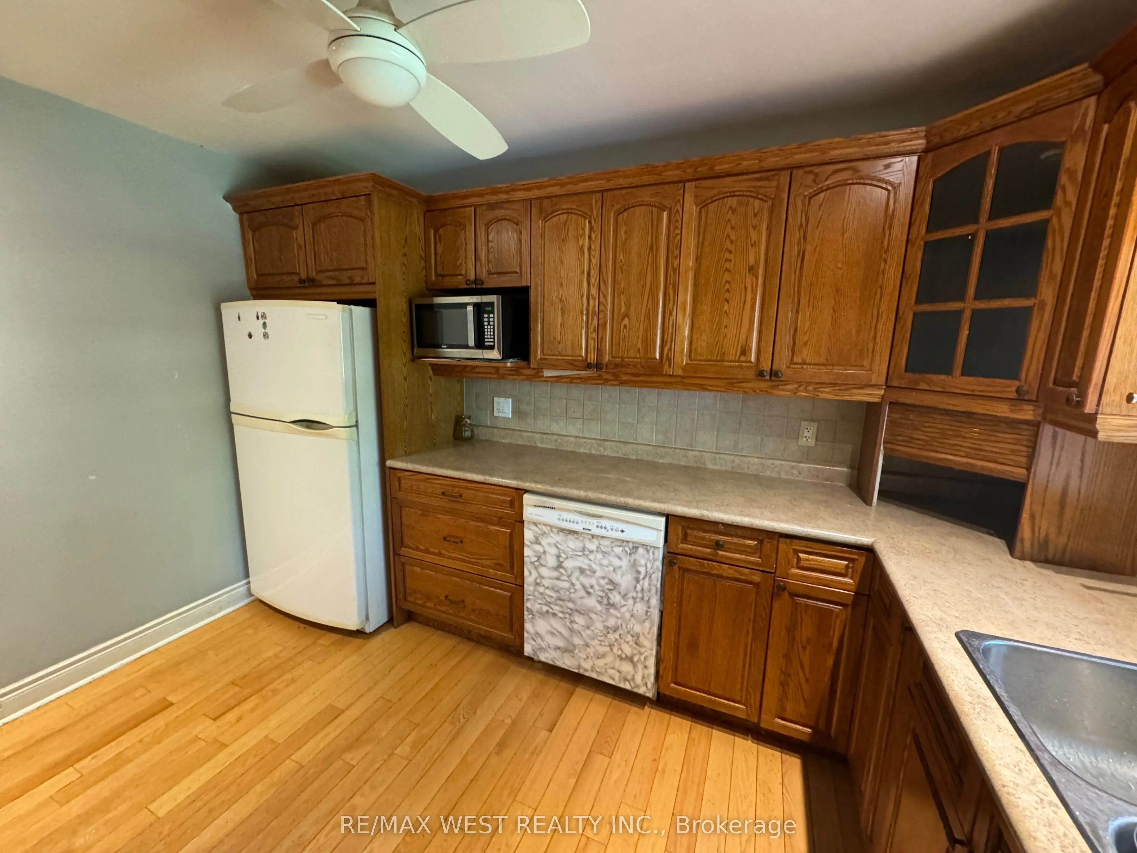 535 Enfield Road