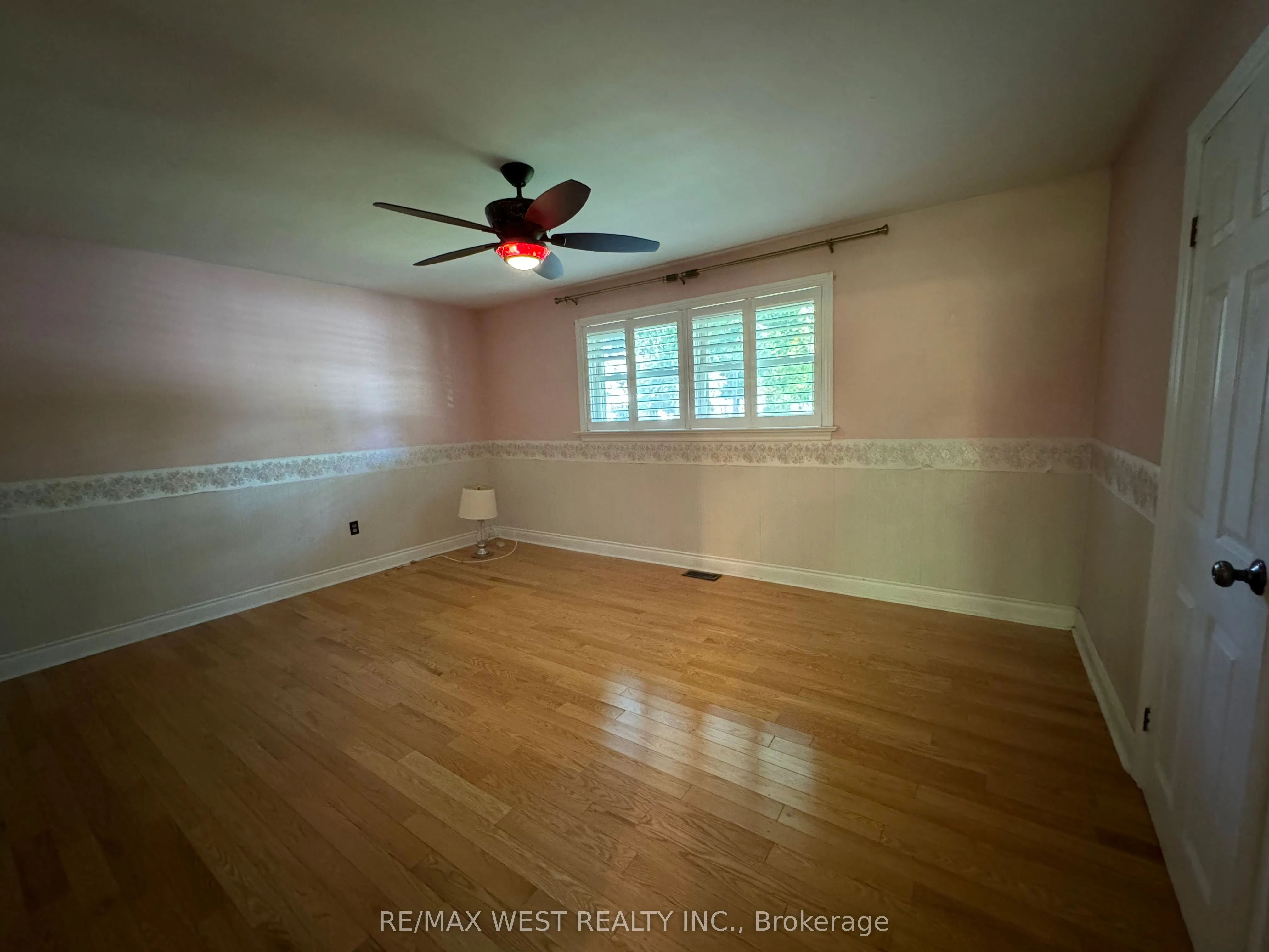 535 Enfield Road