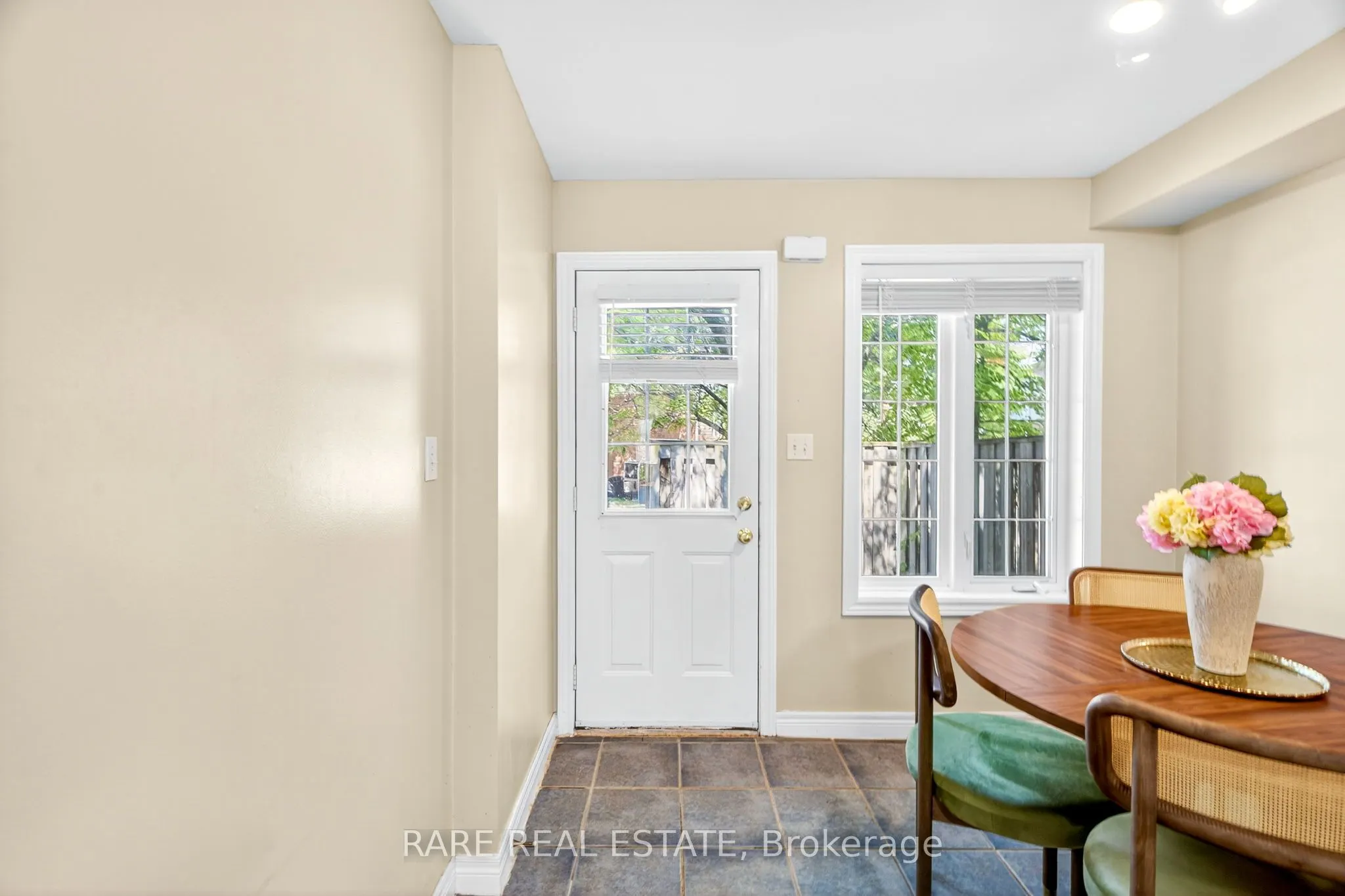 1750 Creek Way, #12