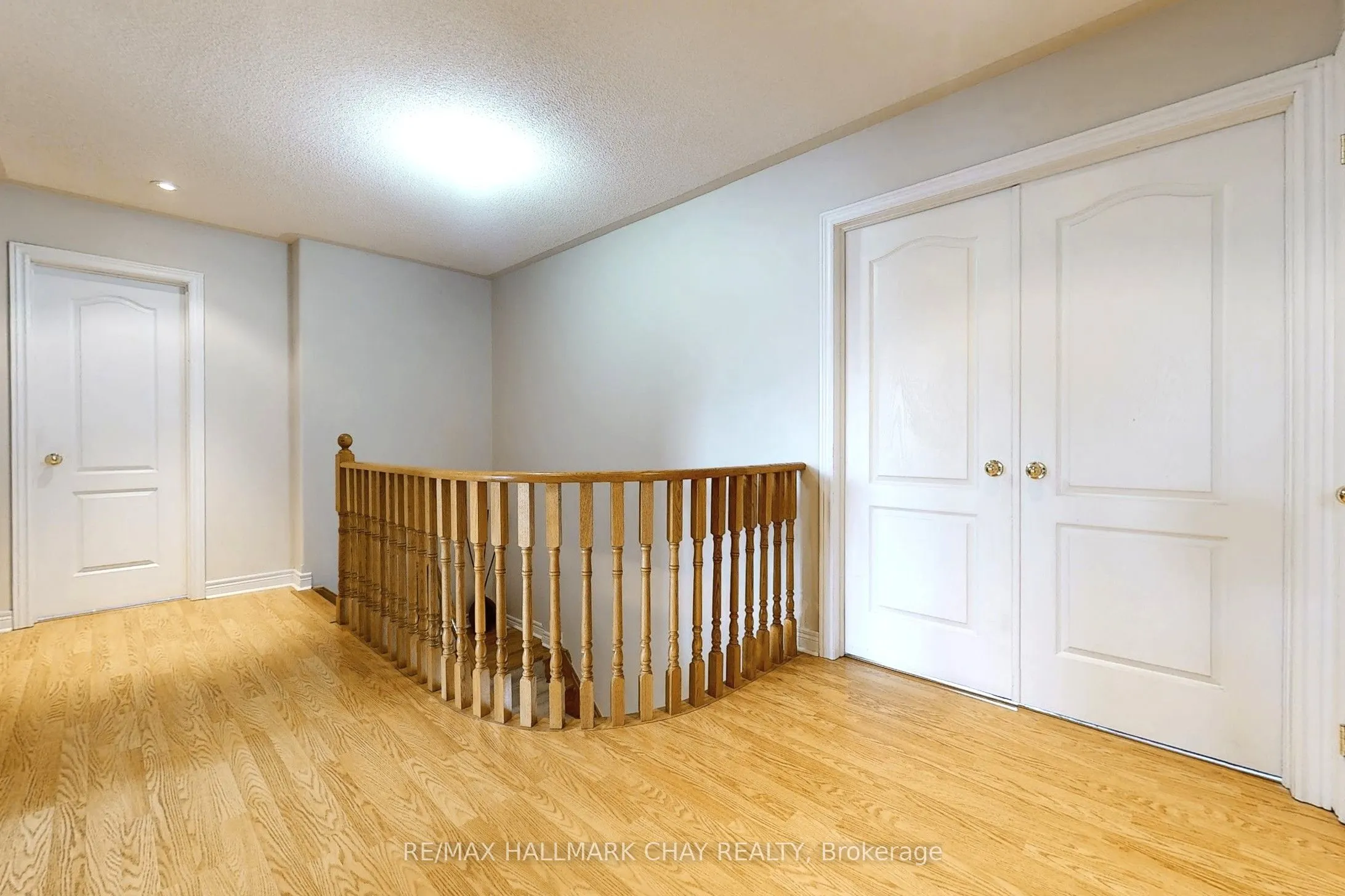 76 Cobblestone Court