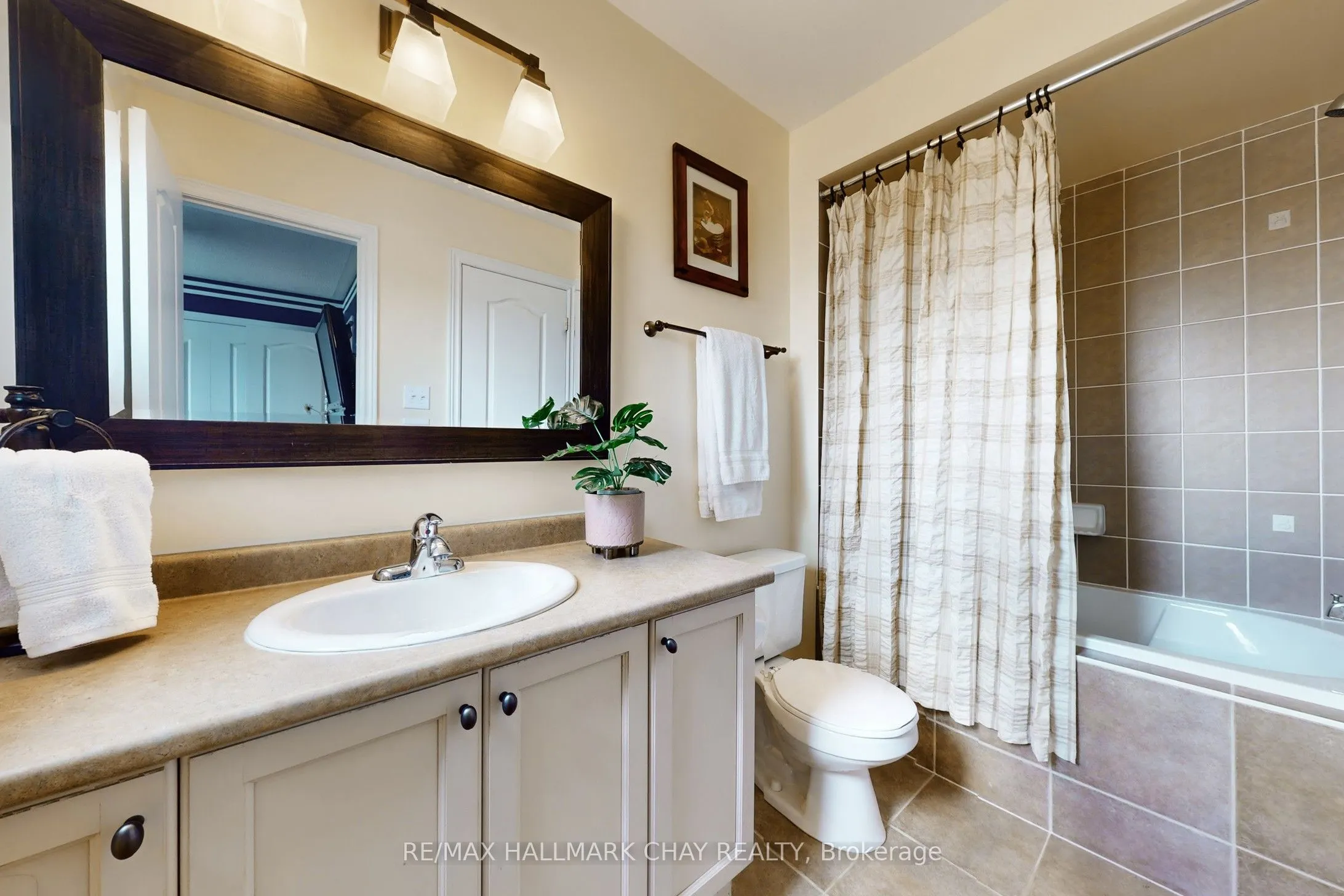 76 Cobblestone Court