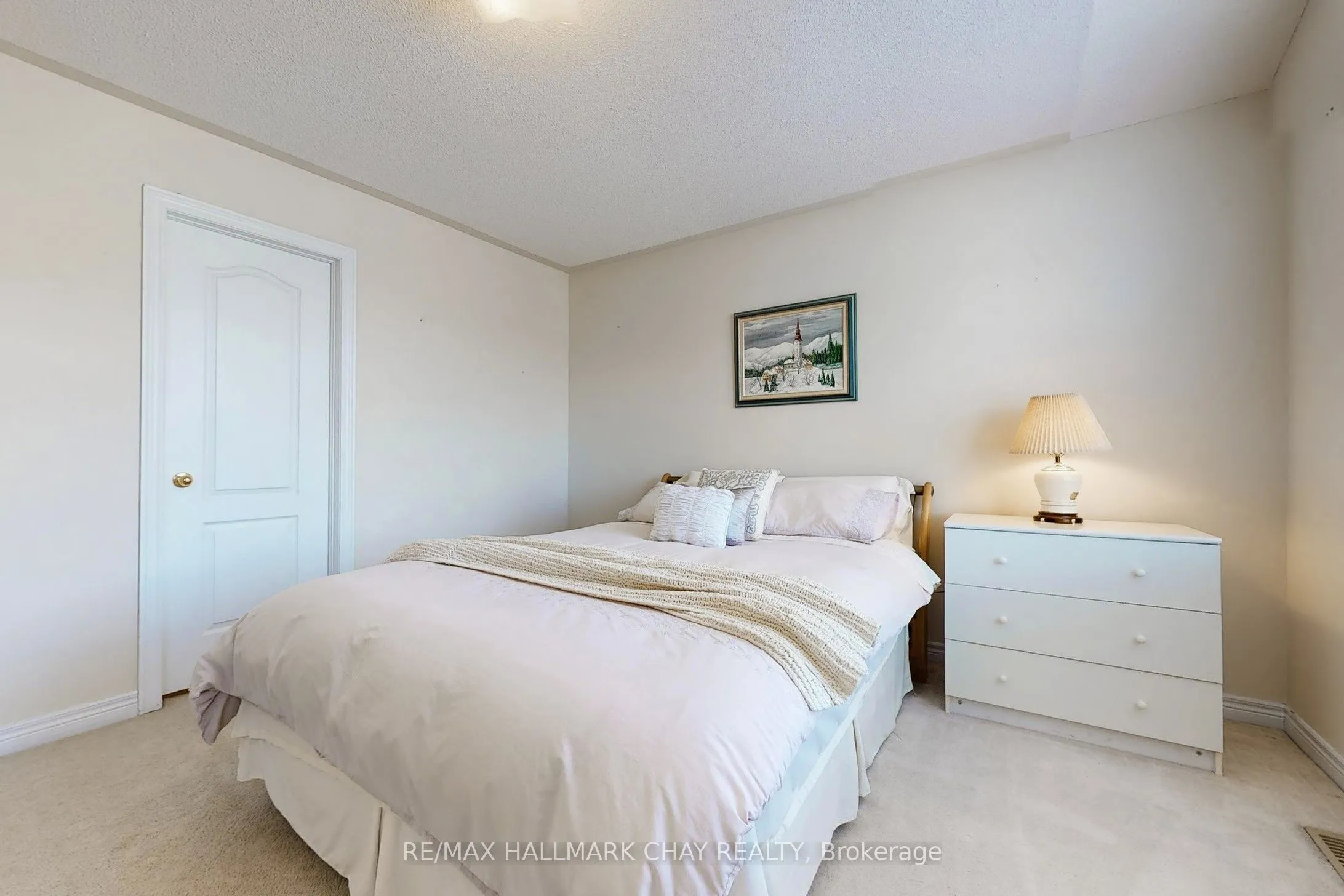 76 Cobblestone Court