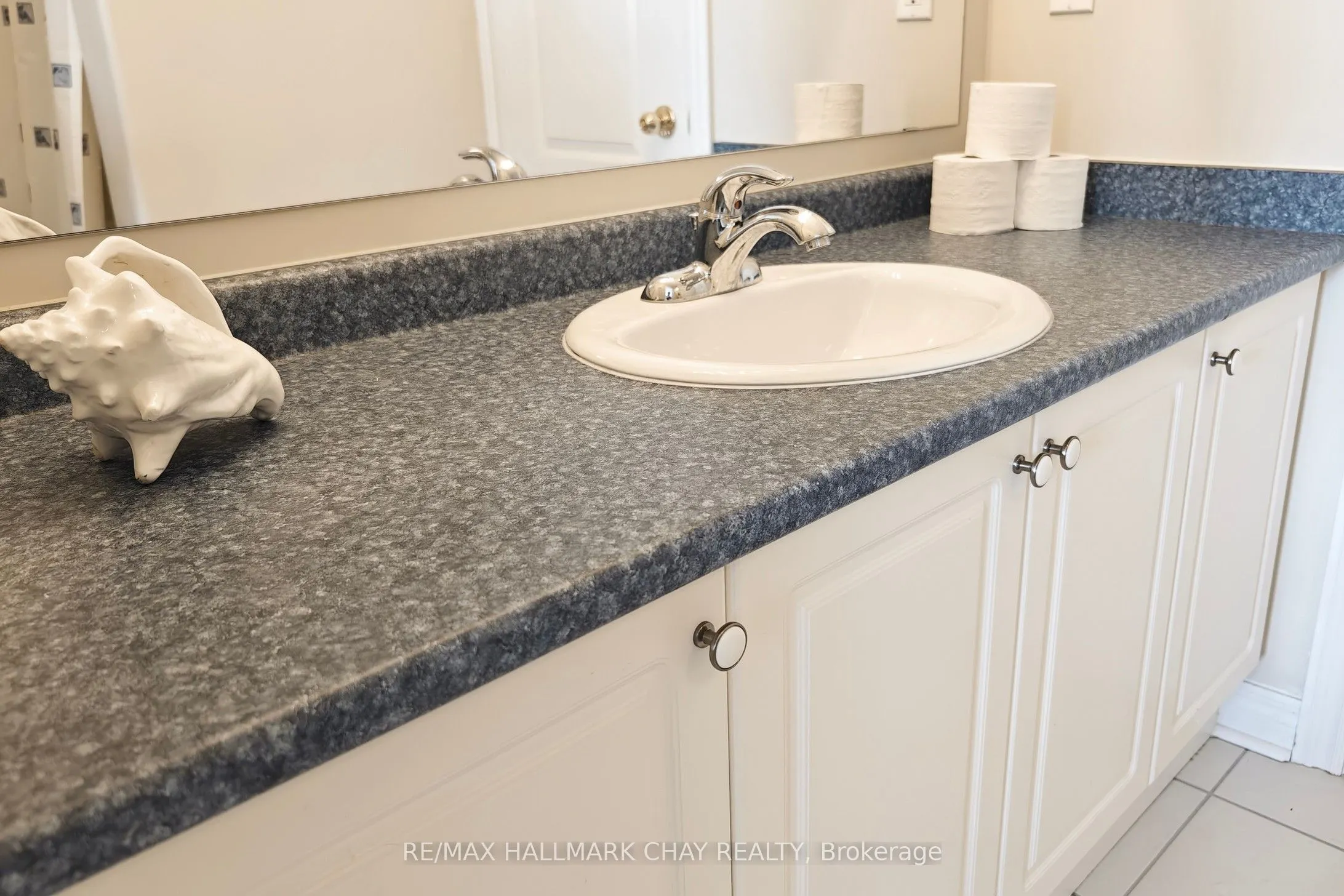 76 Cobblestone Court