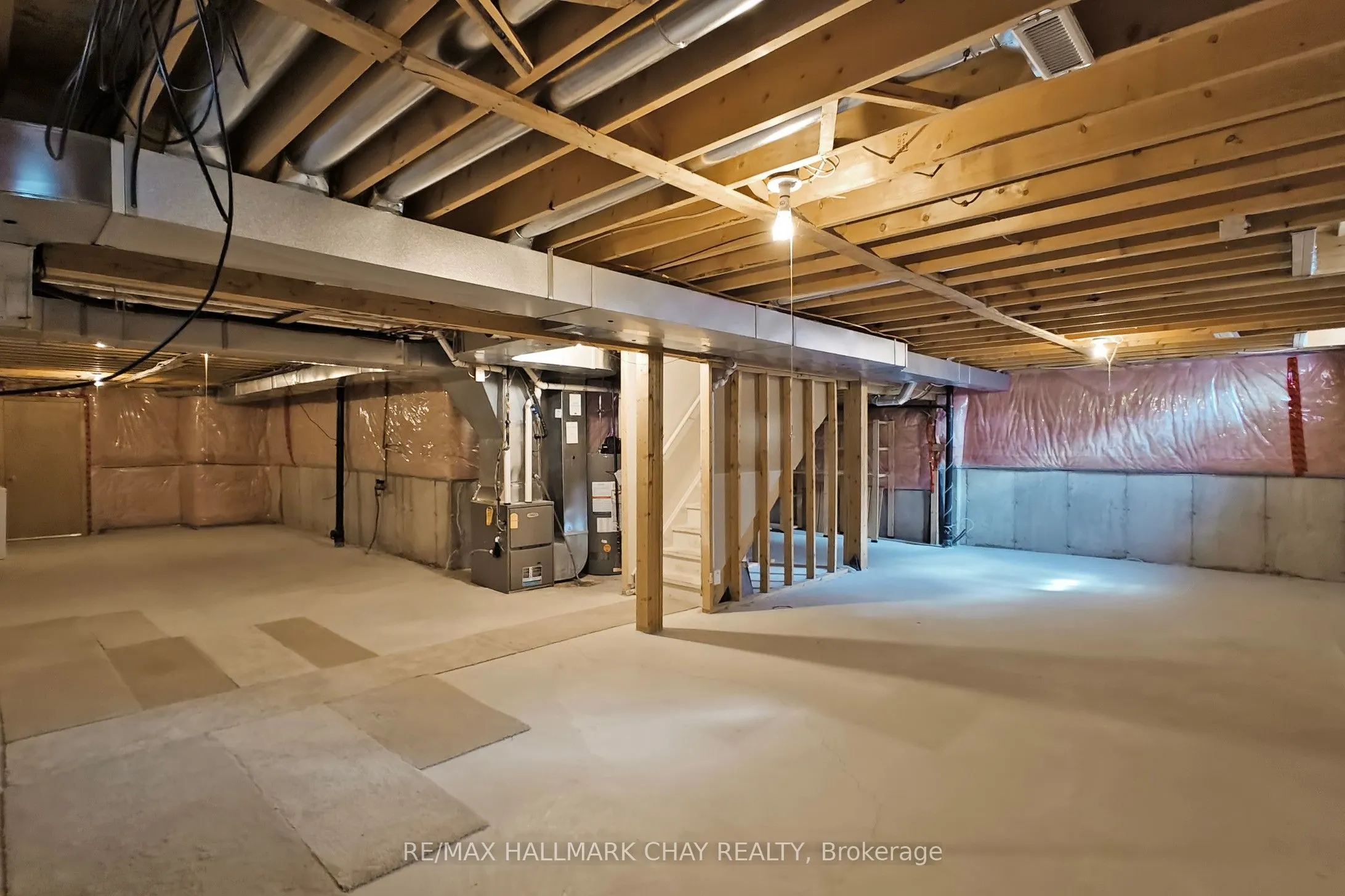 76 Cobblestone Court