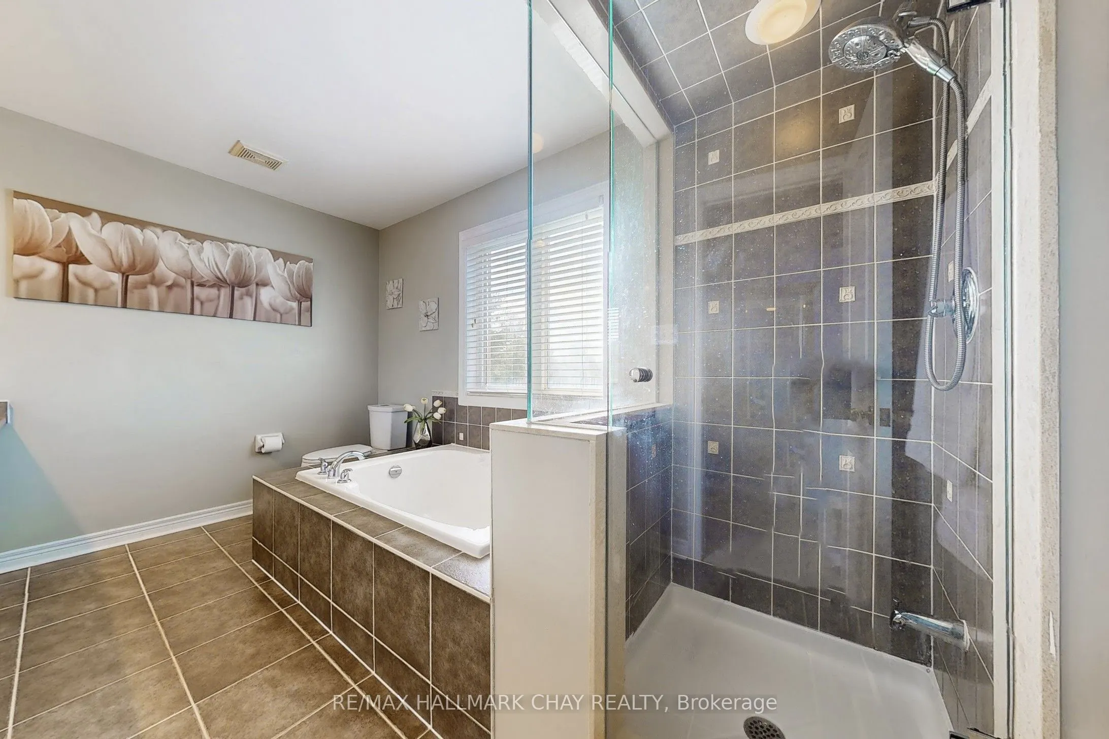76 Cobblestone Court