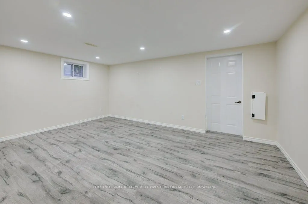 446 Kingsleigh Court