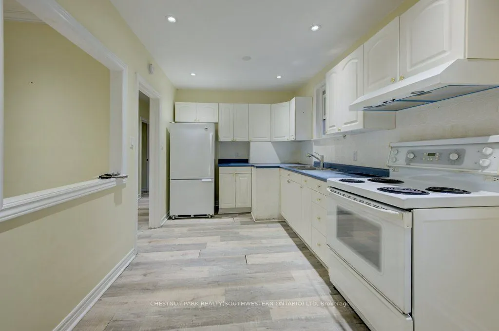 446 Kingsleigh Court