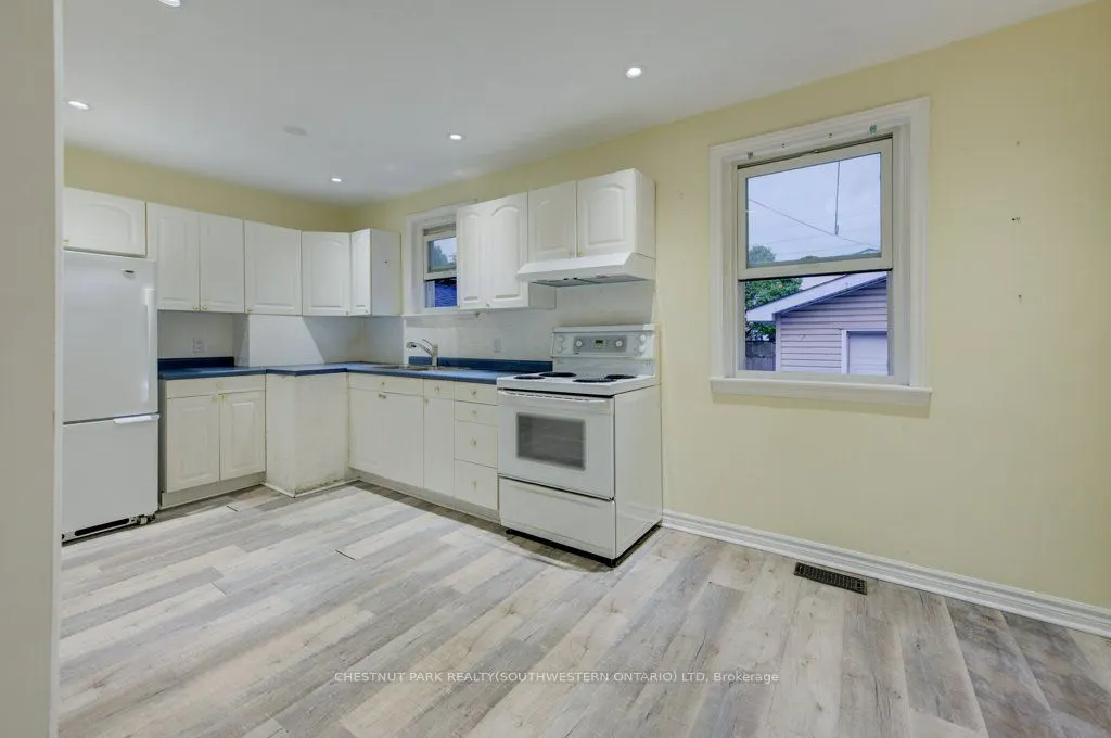 446 Kingsleigh Court