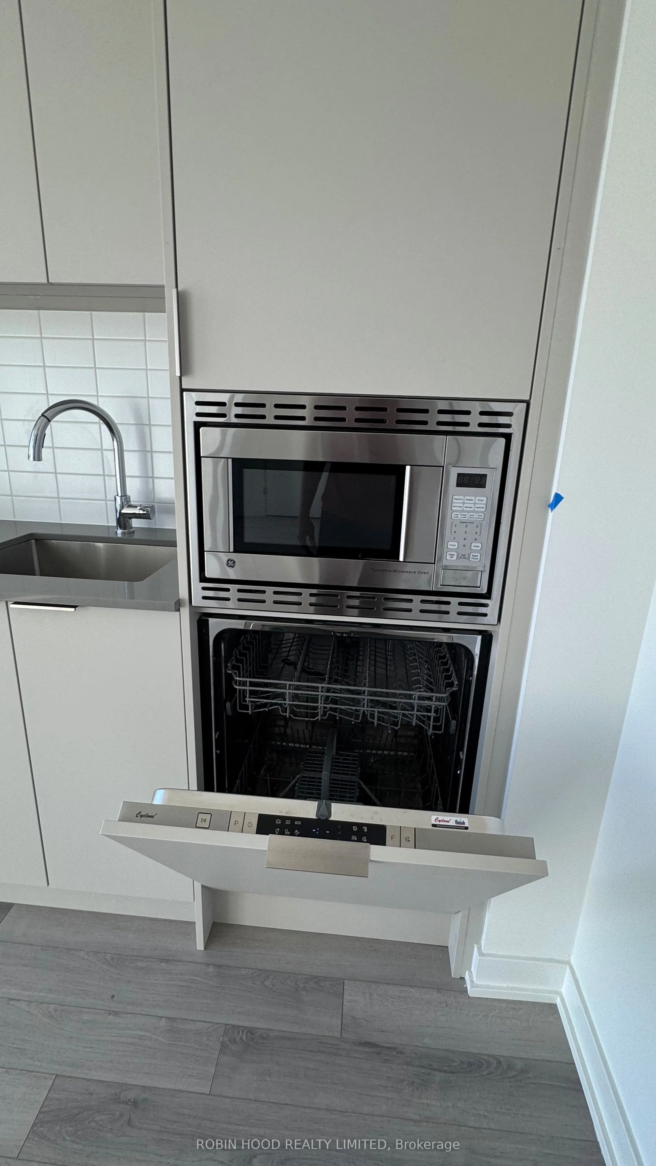3079 Trafalgar Road, #1708