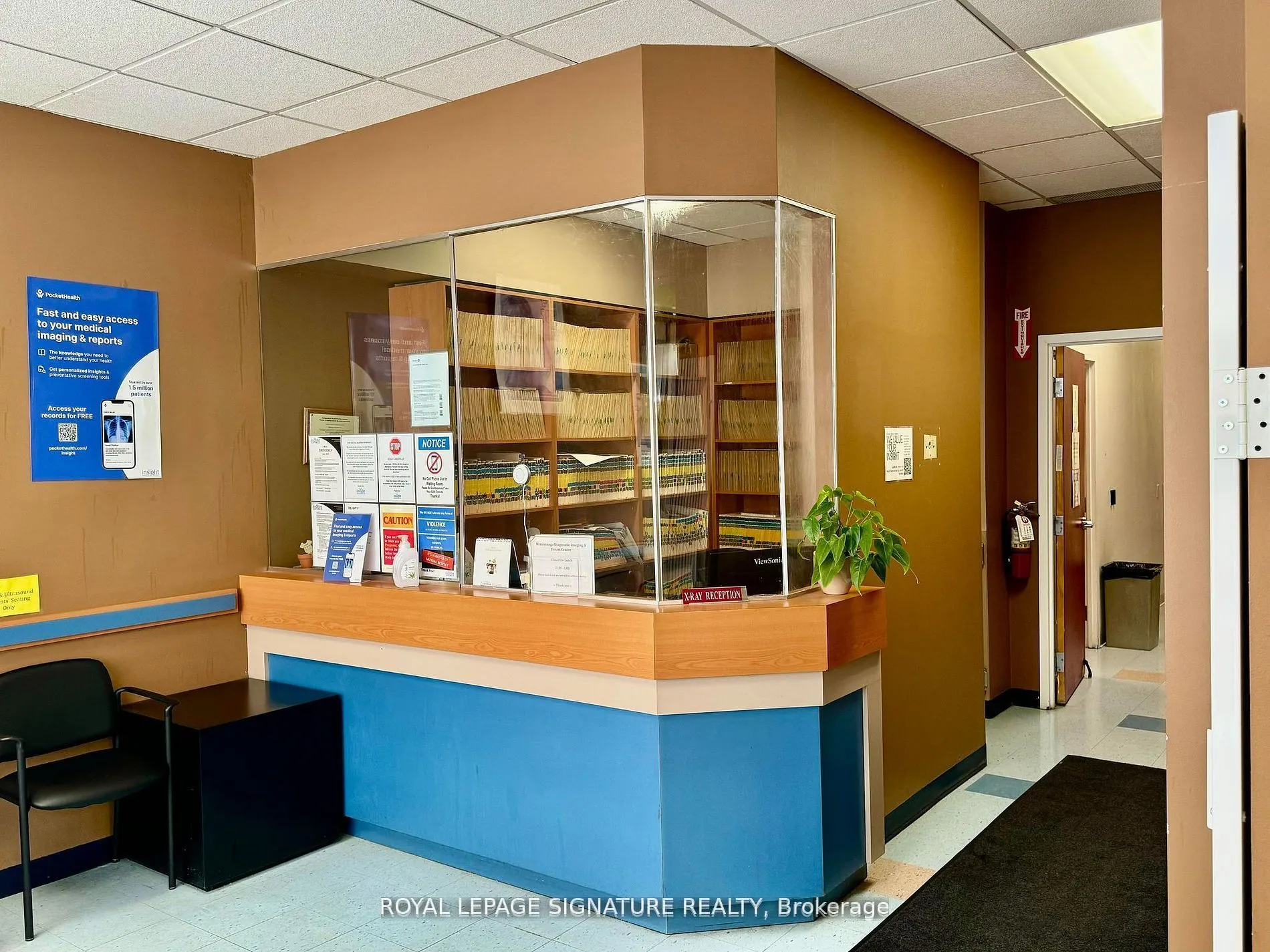 801 Dundas Street E, #Part E1