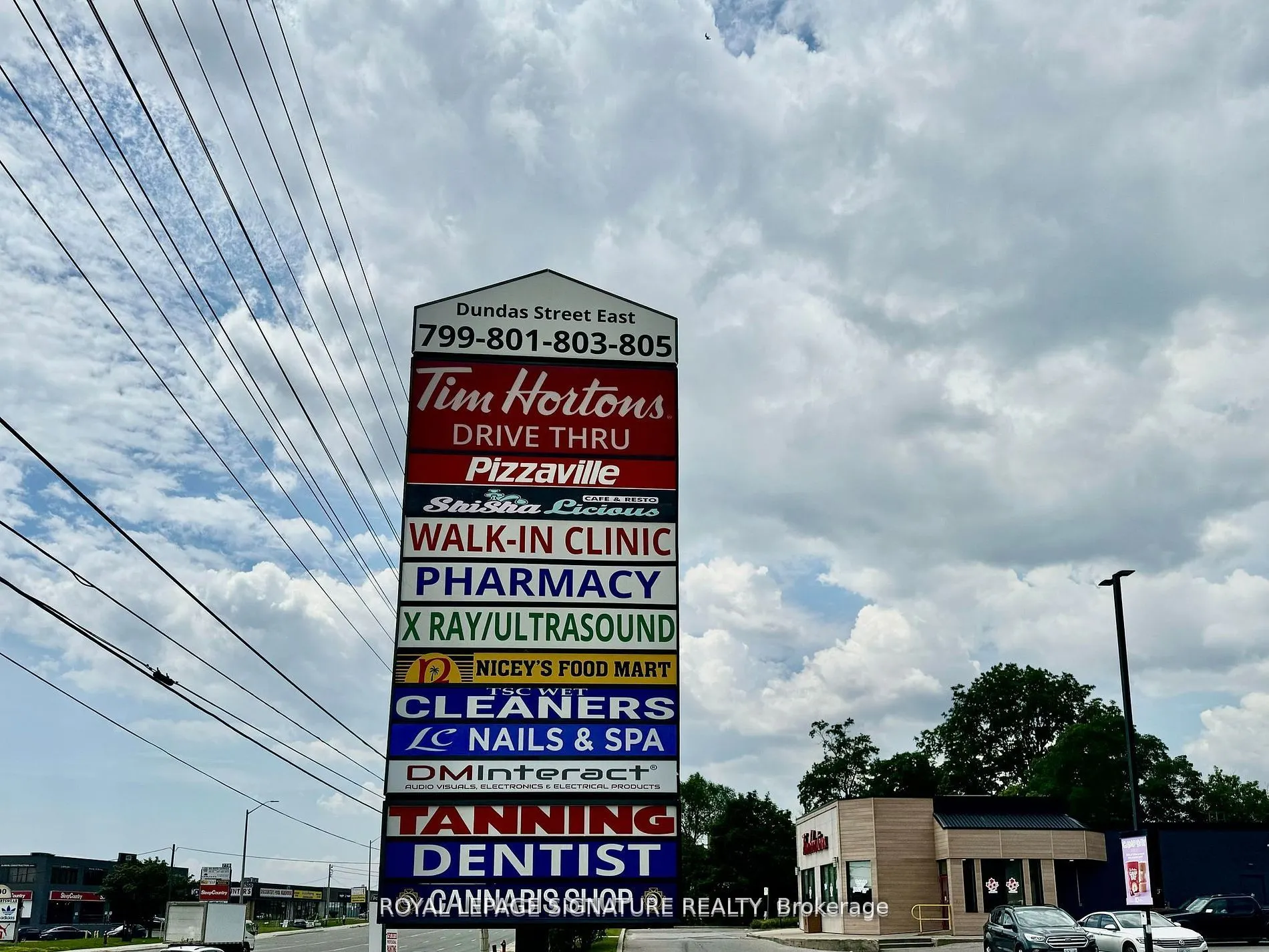 801 Dundas Street E, #Part E1