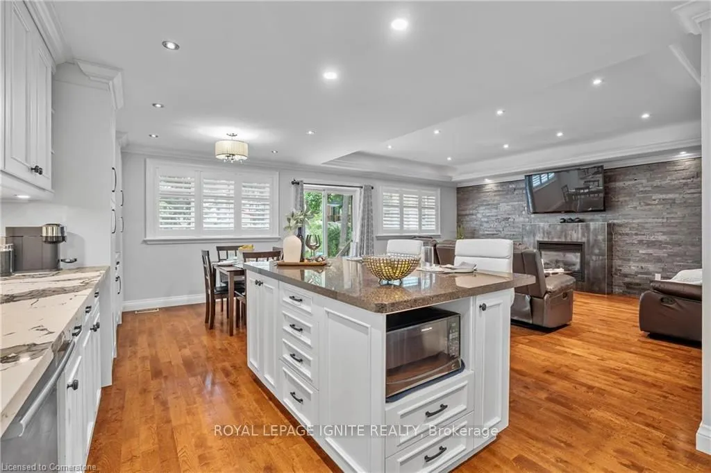 31 Ridge Drive