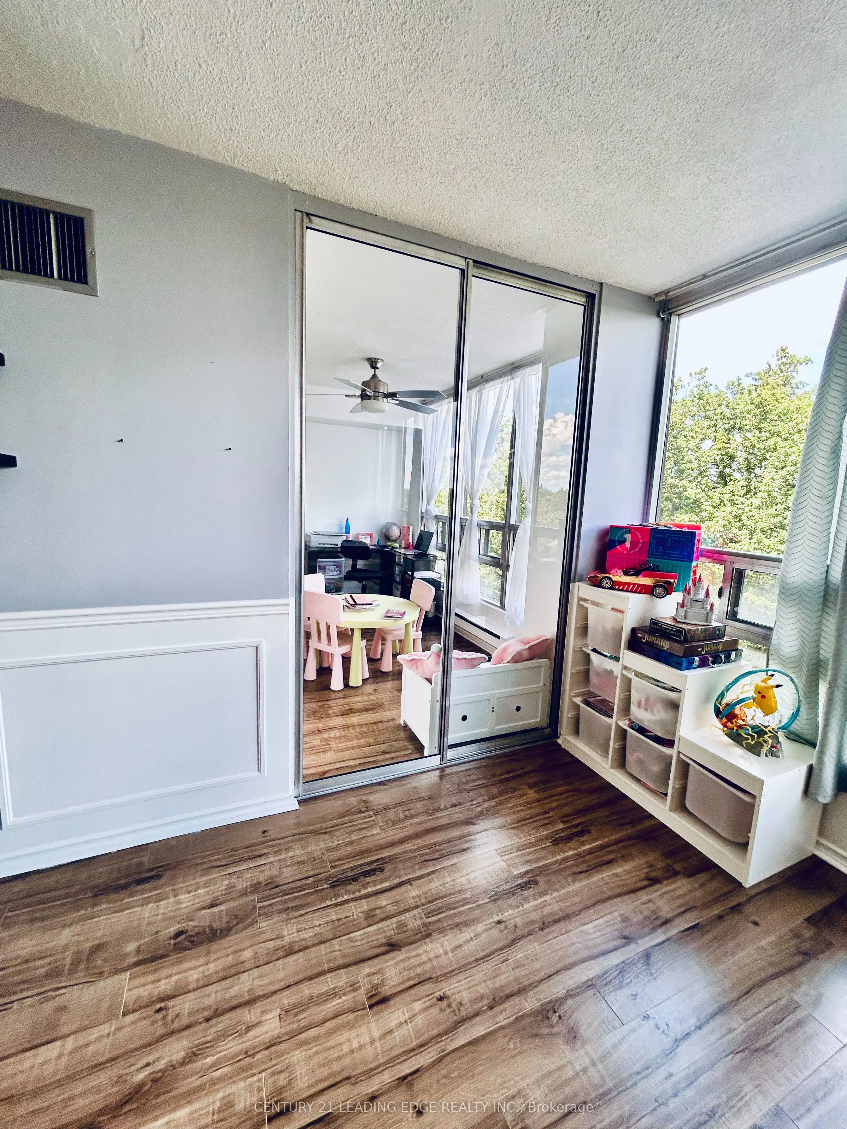 310 Mill Street S, #401