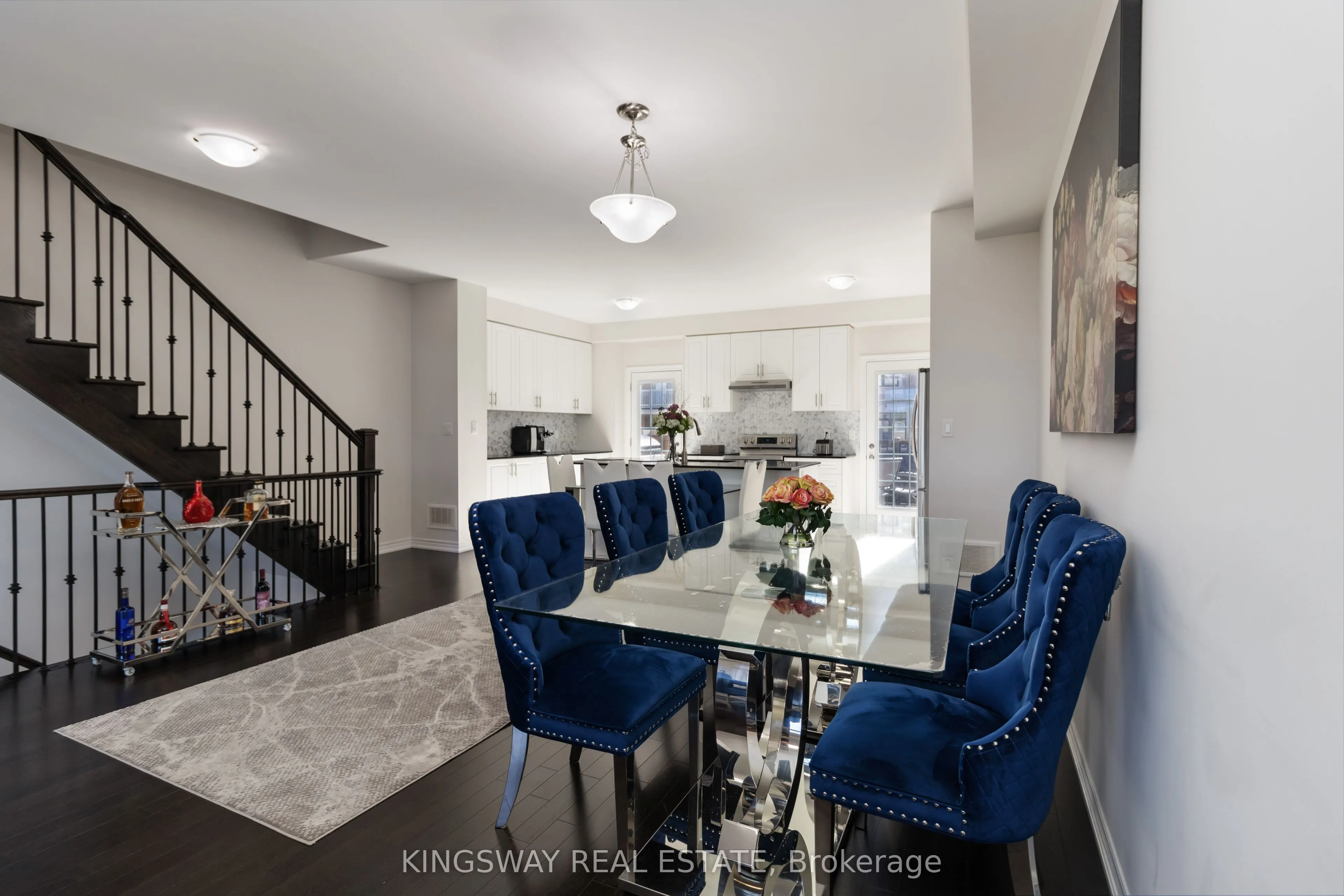 86 Fruitvale Circle