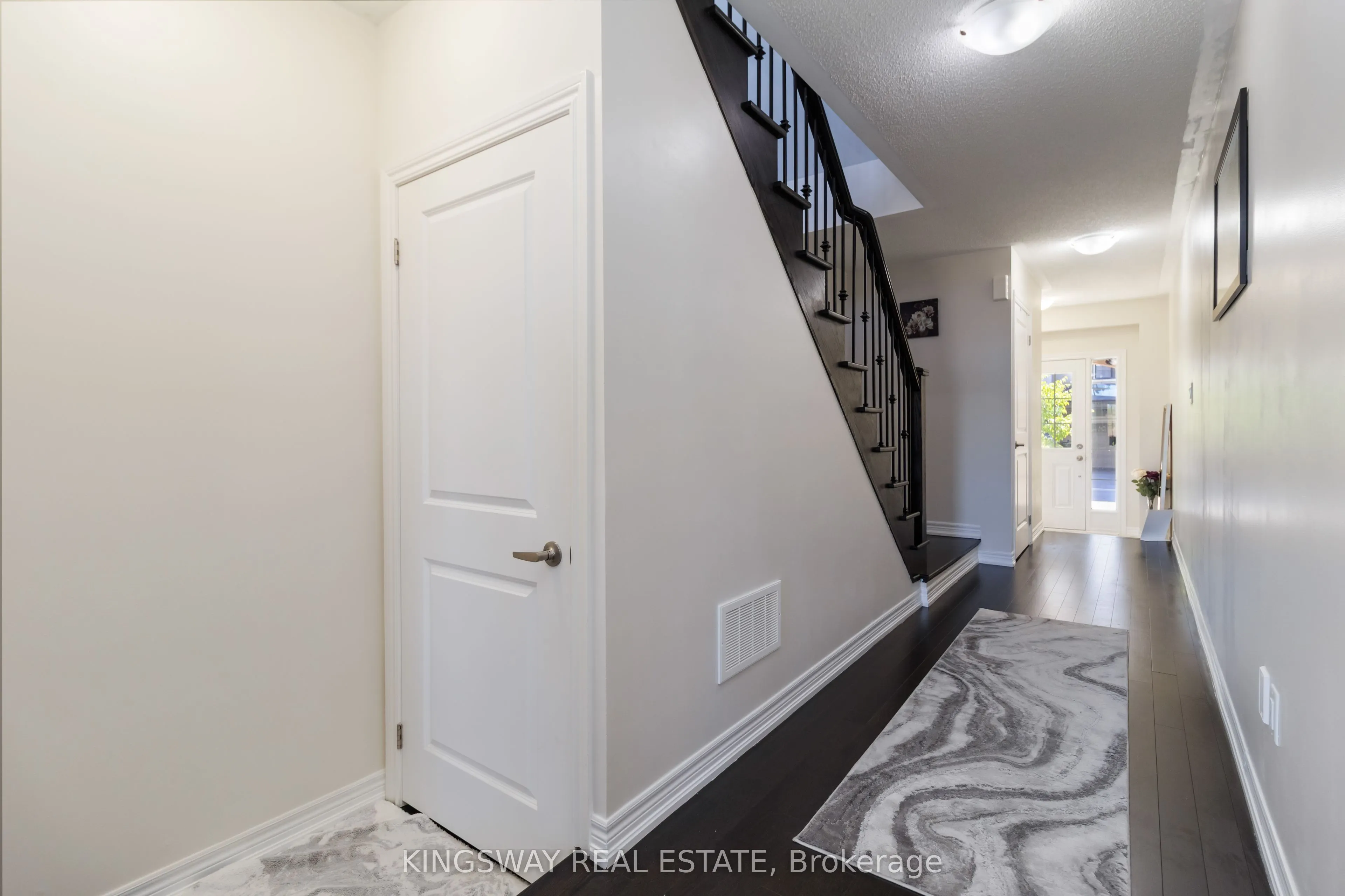 86 Fruitvale Circle