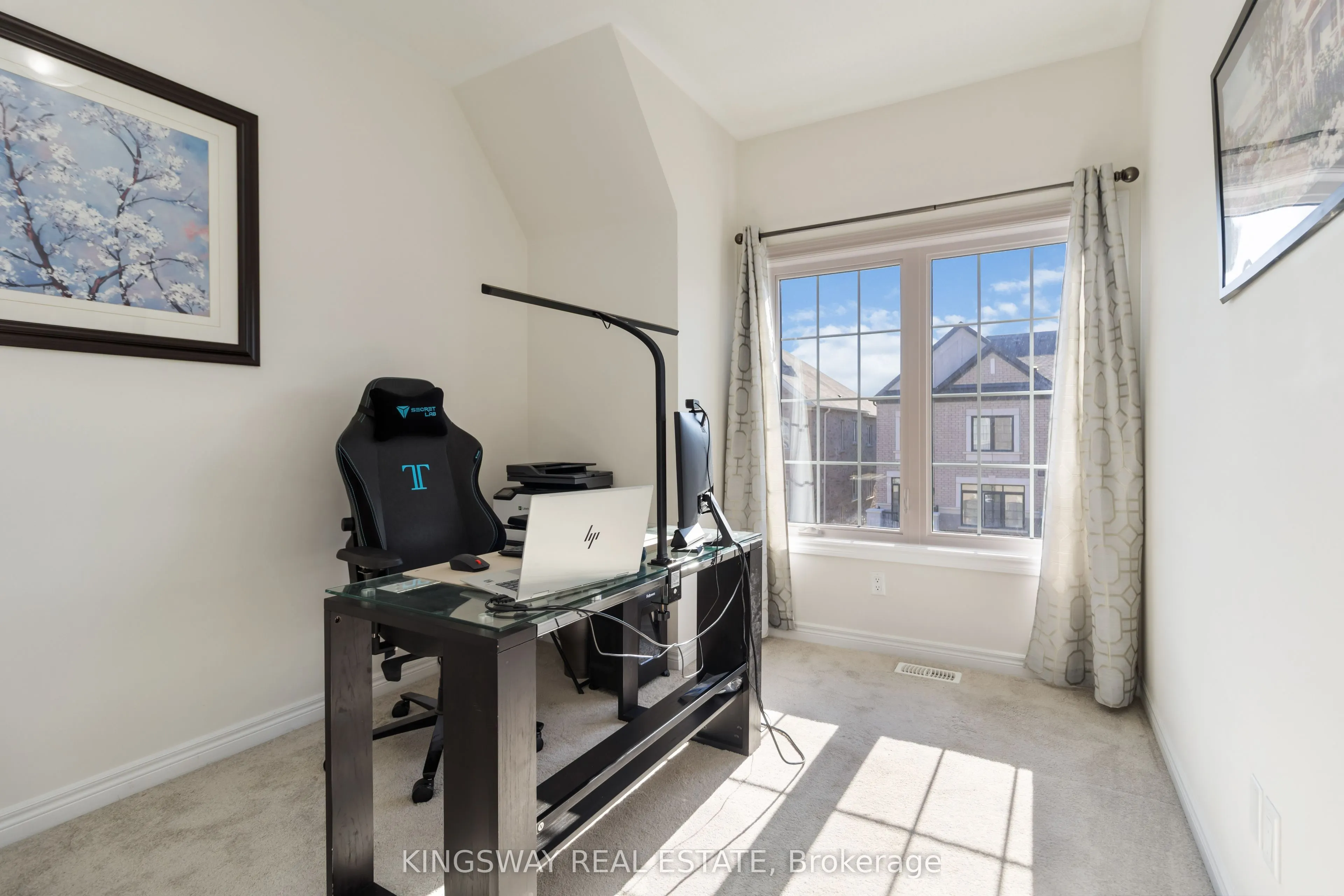 86 Fruitvale Circle