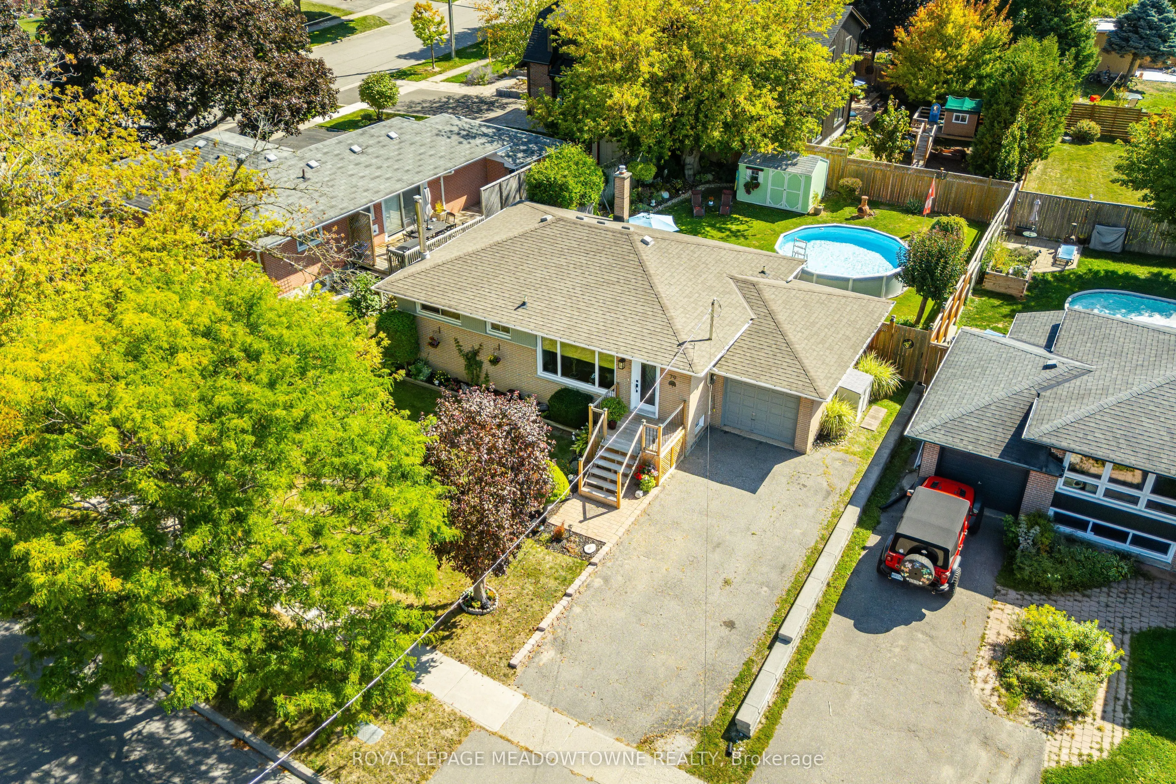 79 Rexway Drive