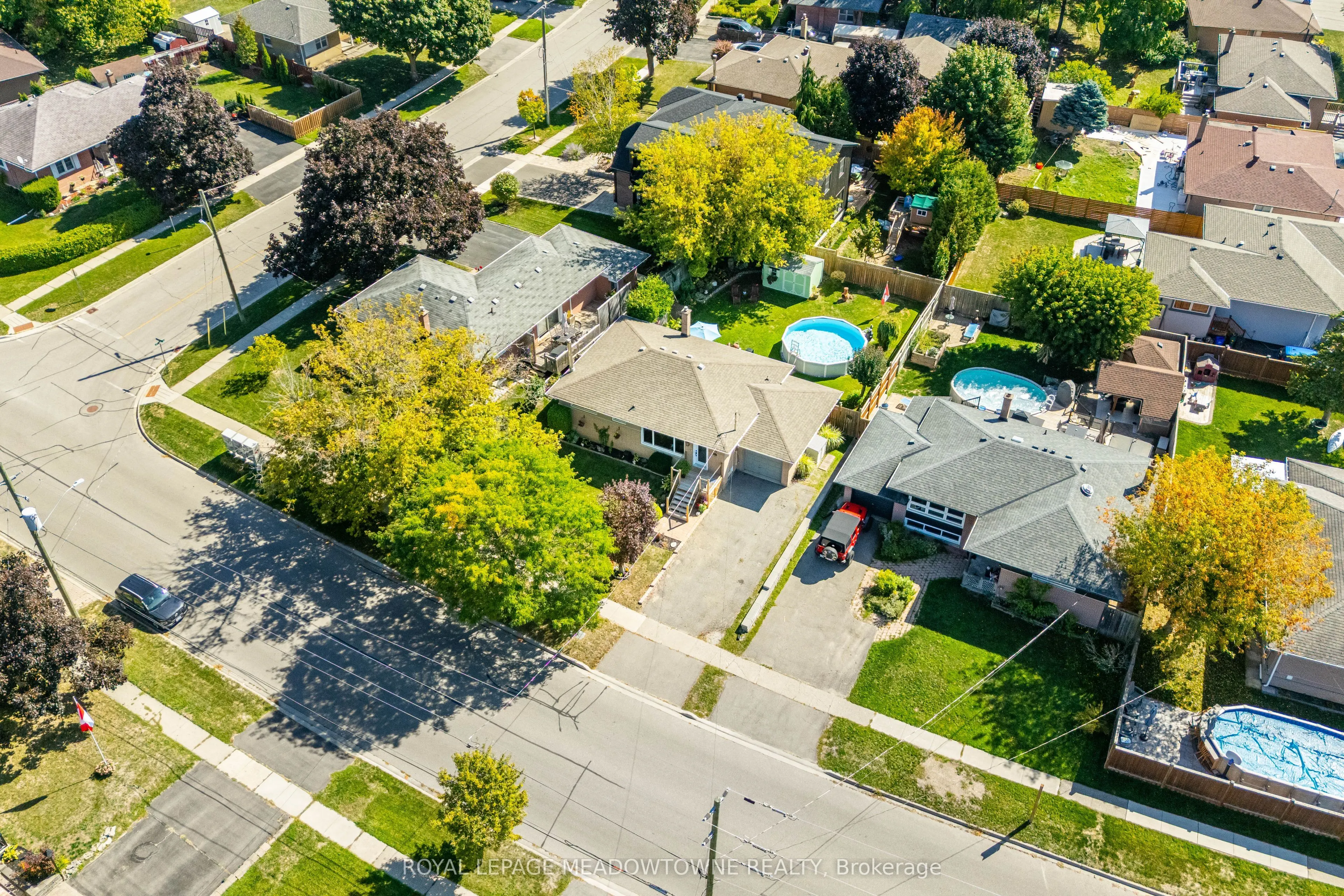 79 Rexway Drive