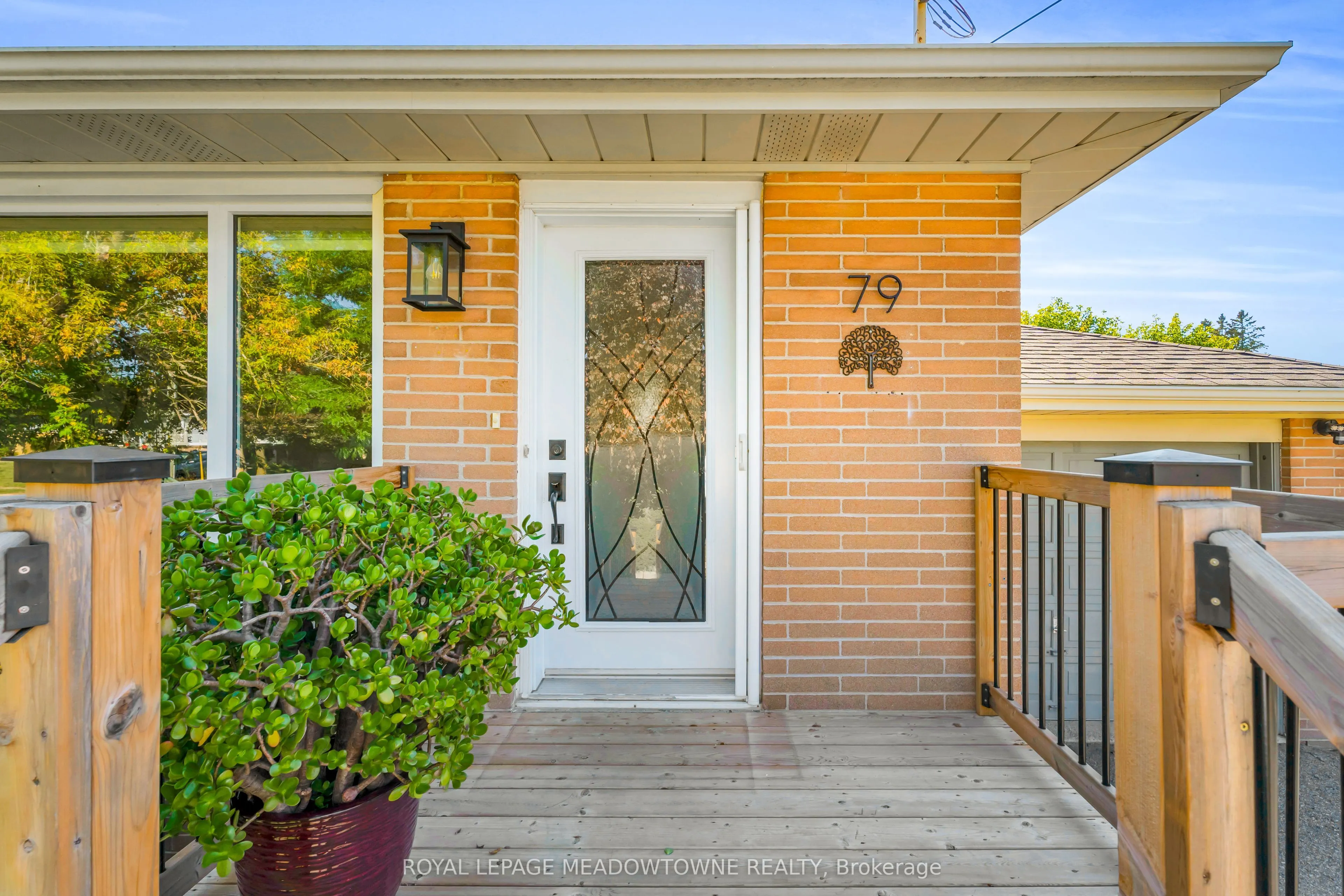 79 Rexway Drive