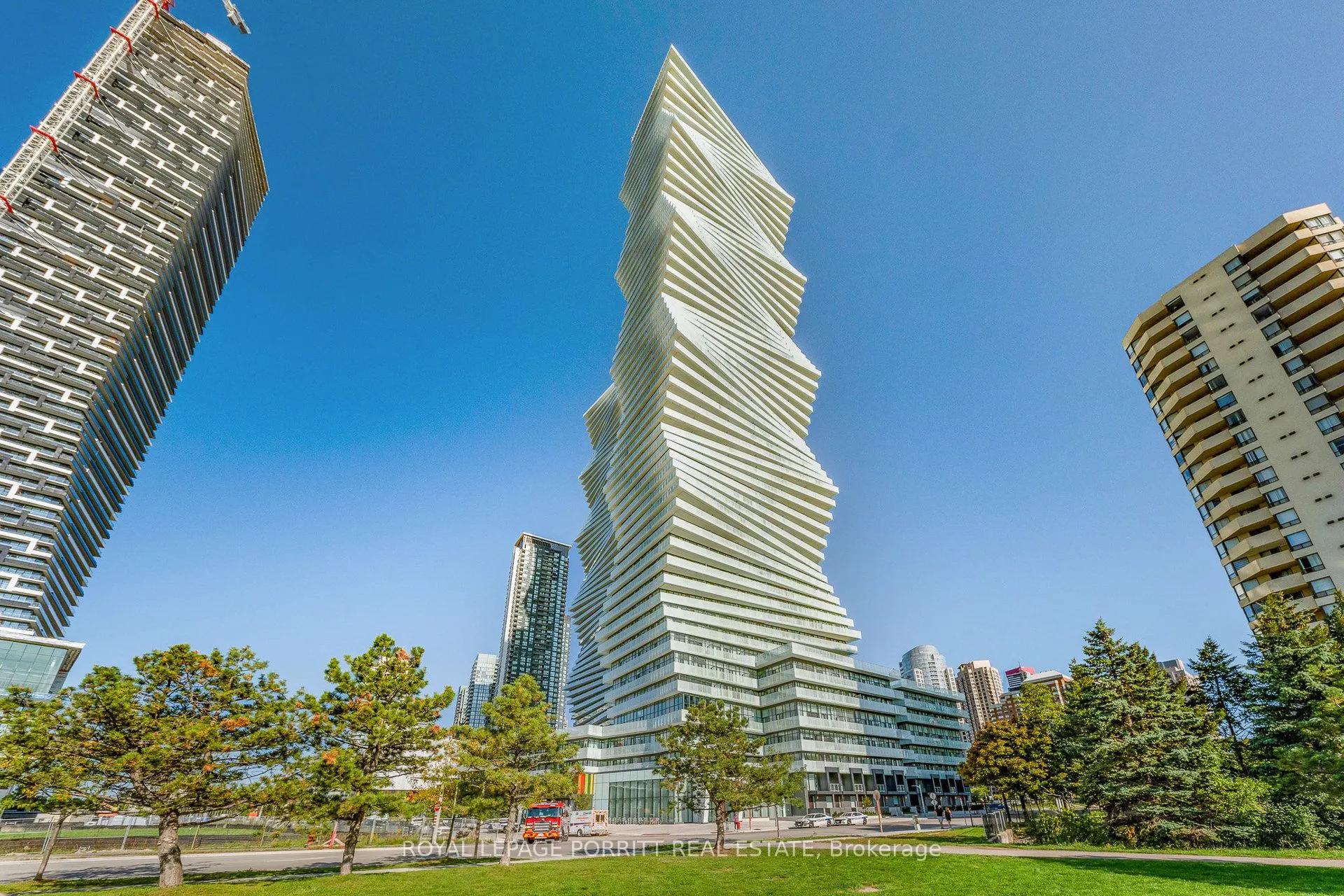 3883 Quartz Road, #202