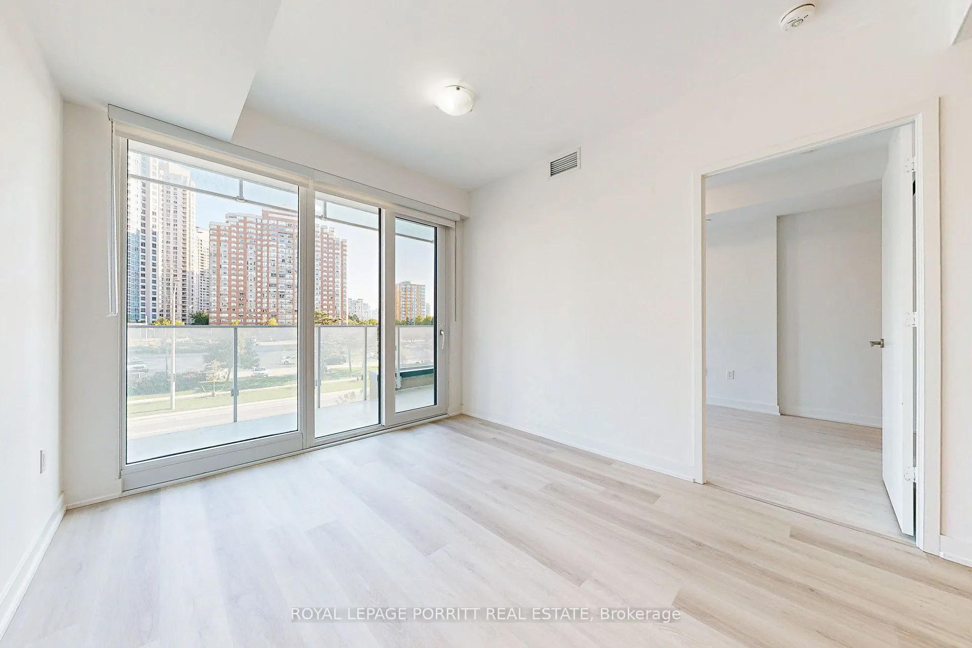 3883 Quartz Road, #202