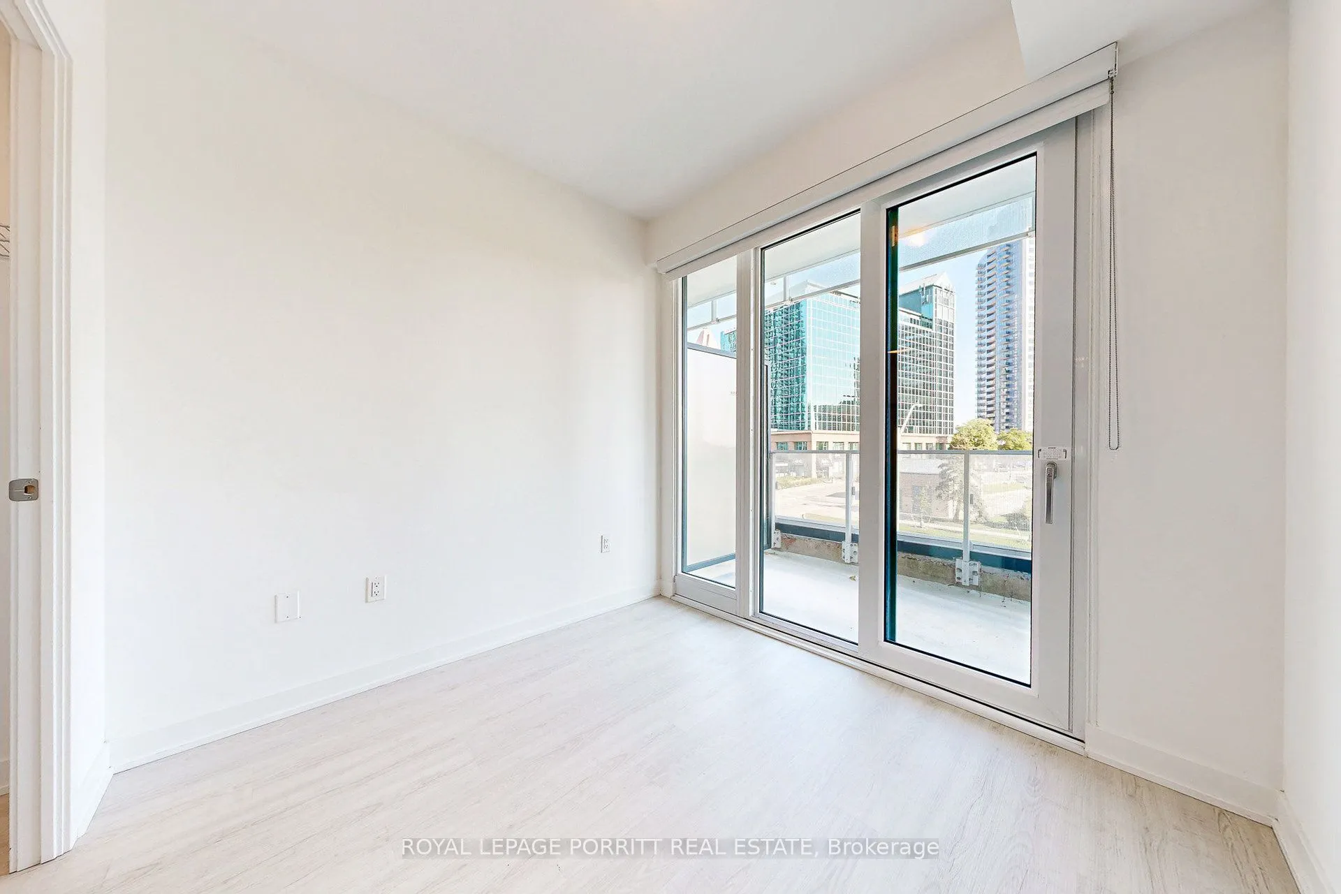3883 Quartz Road, #202