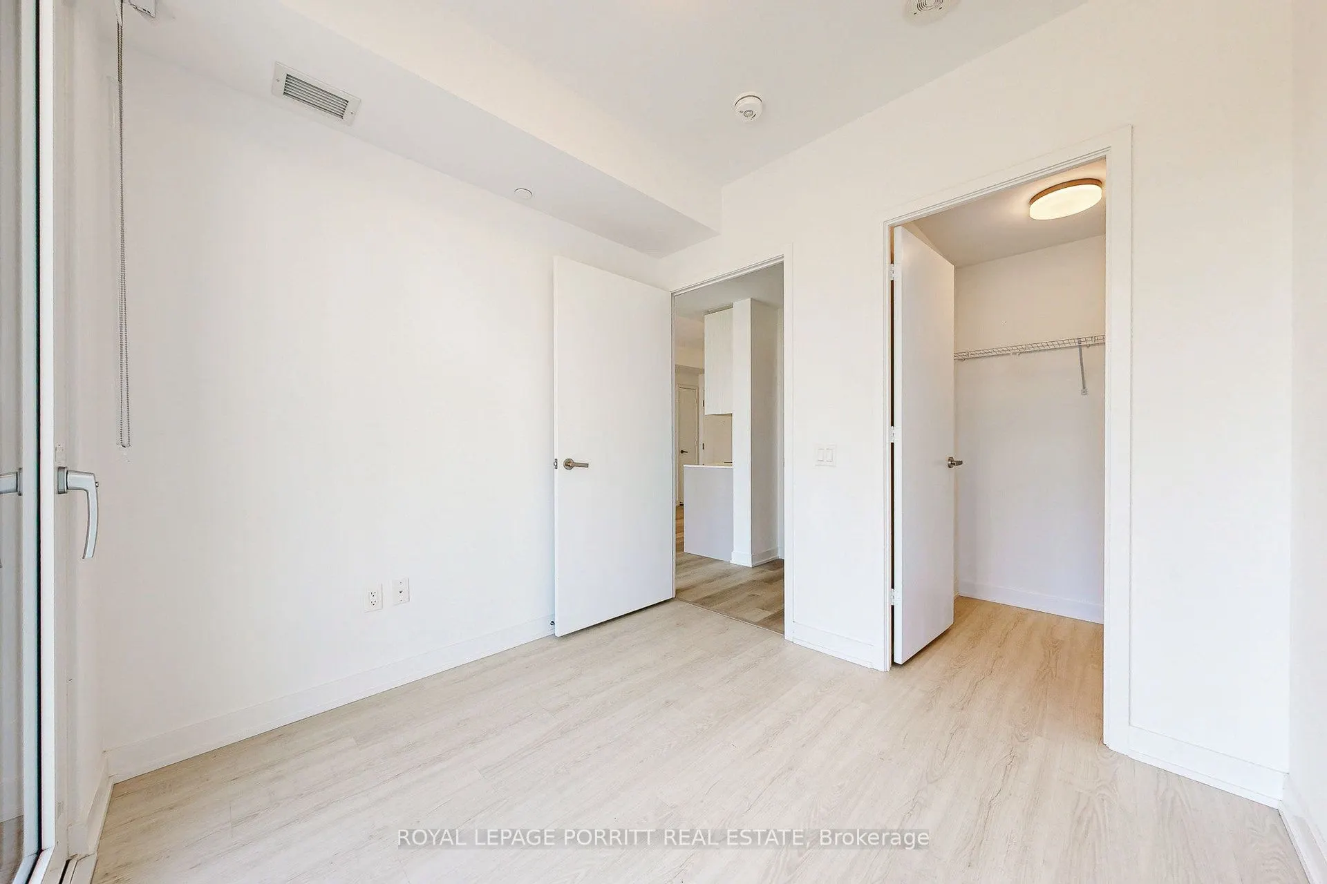3883 Quartz Road, #202