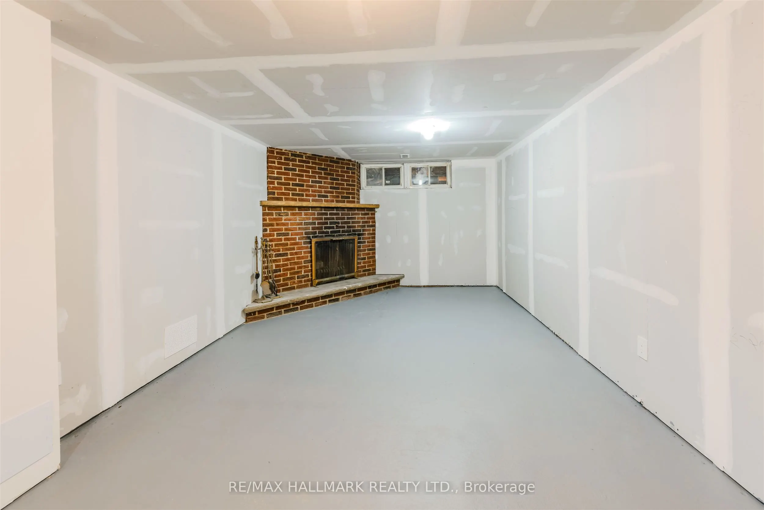 2126 Pashak Court