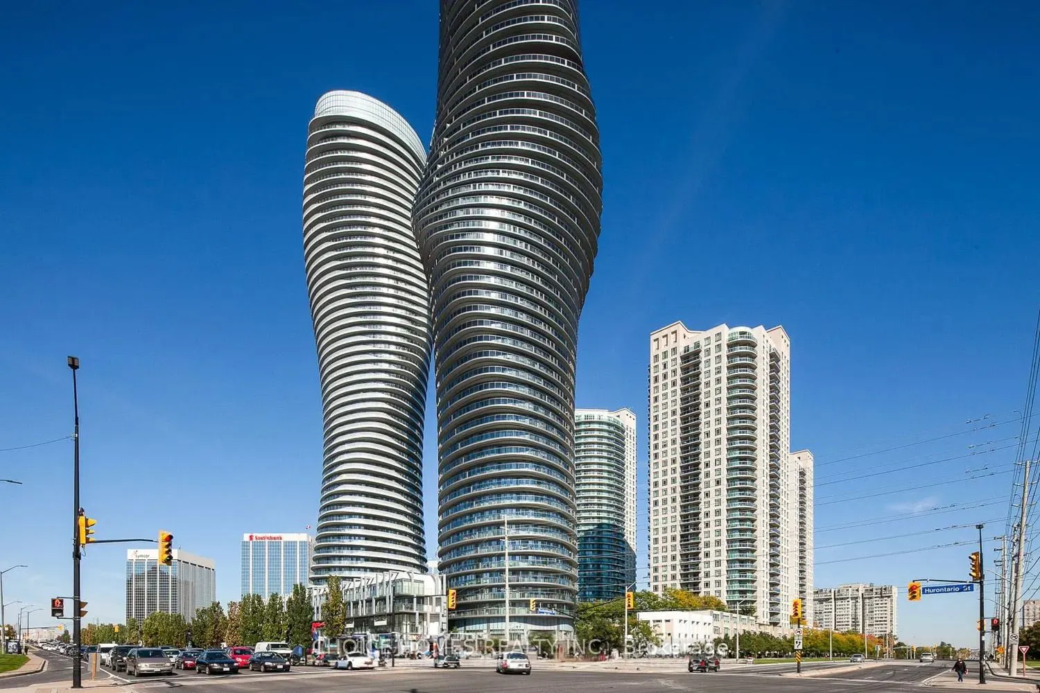 80 Absolute Avenue, #404