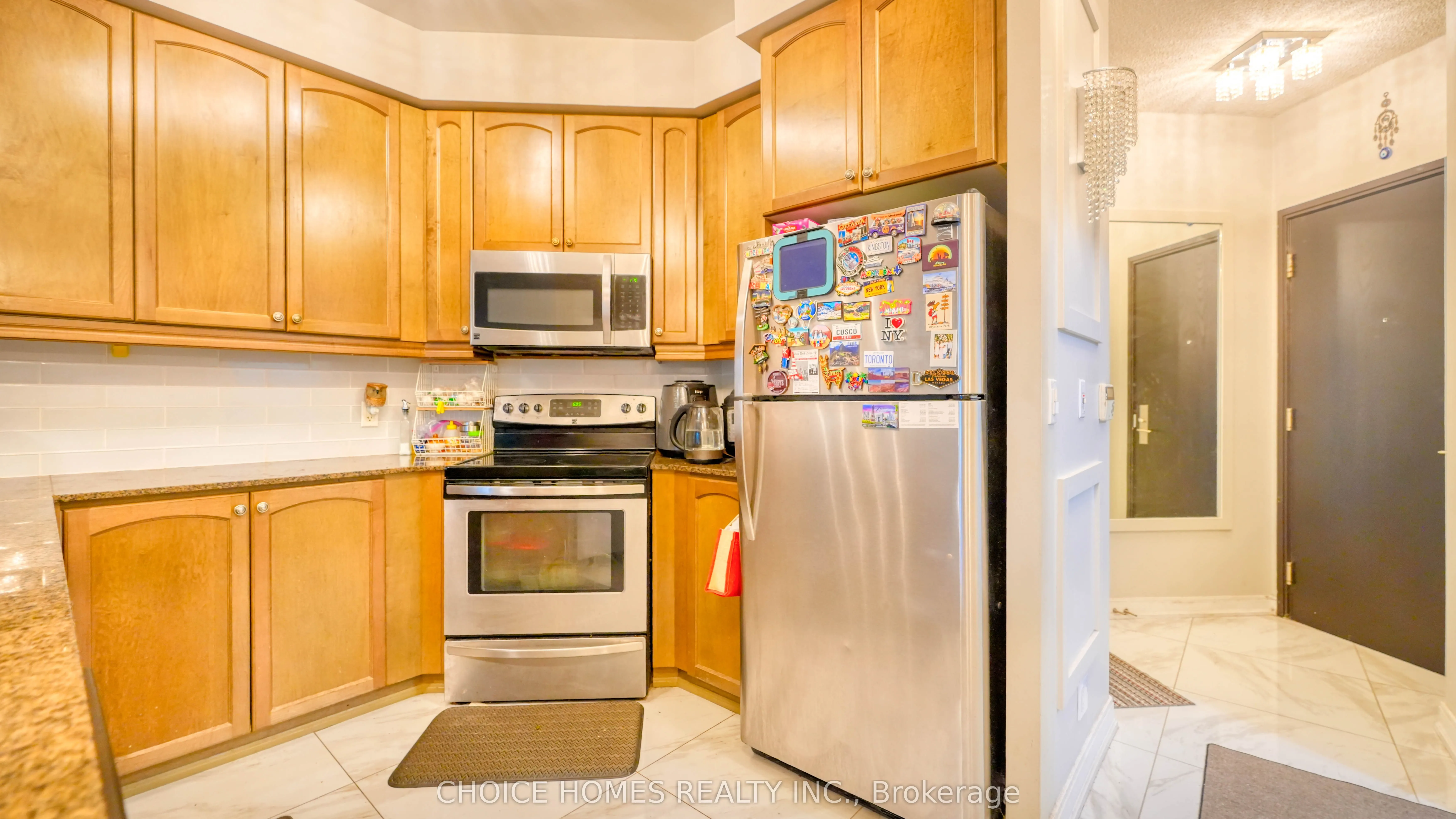 80 Absolute Avenue, #404