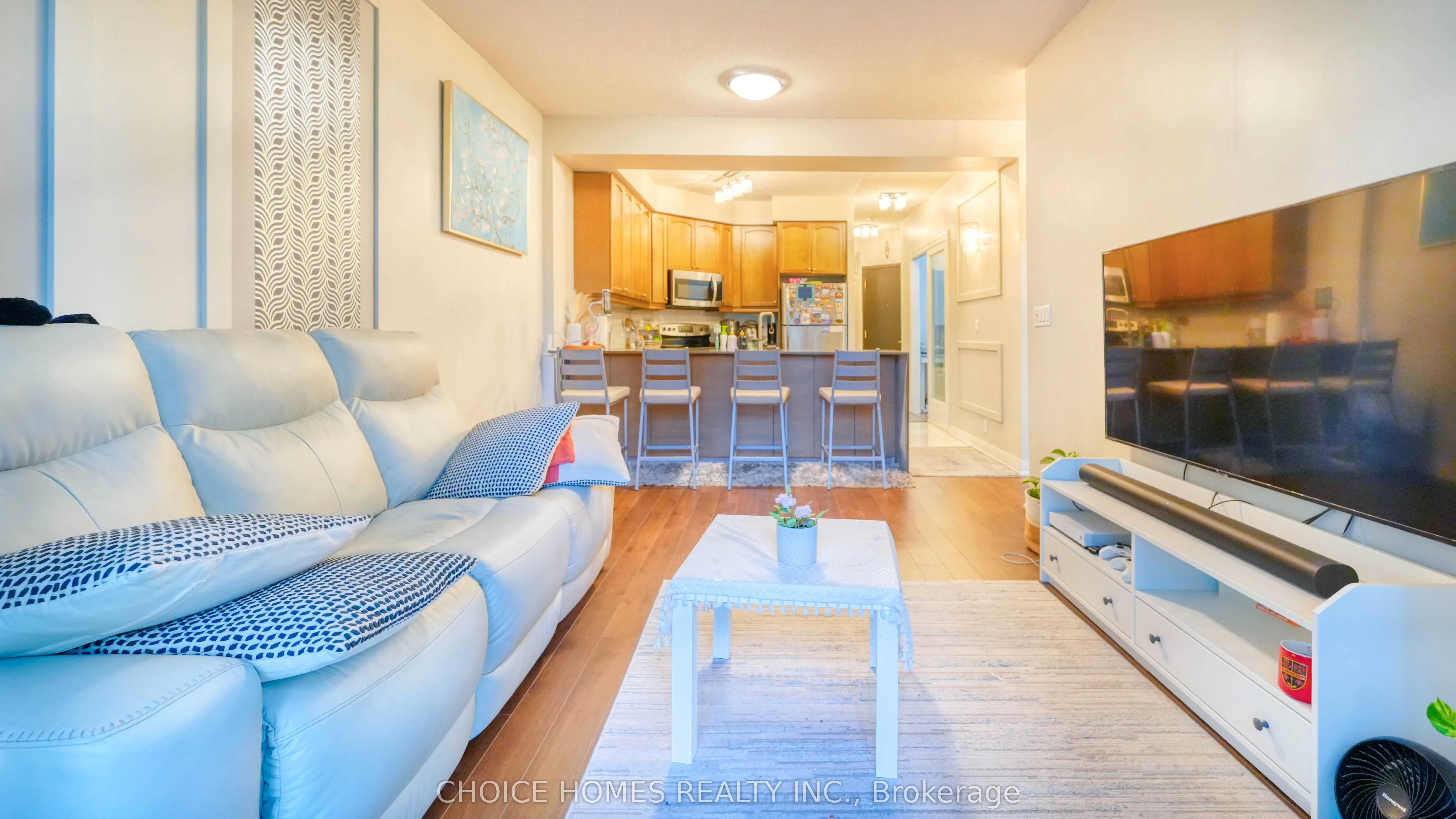 80 Absolute Avenue, #404
