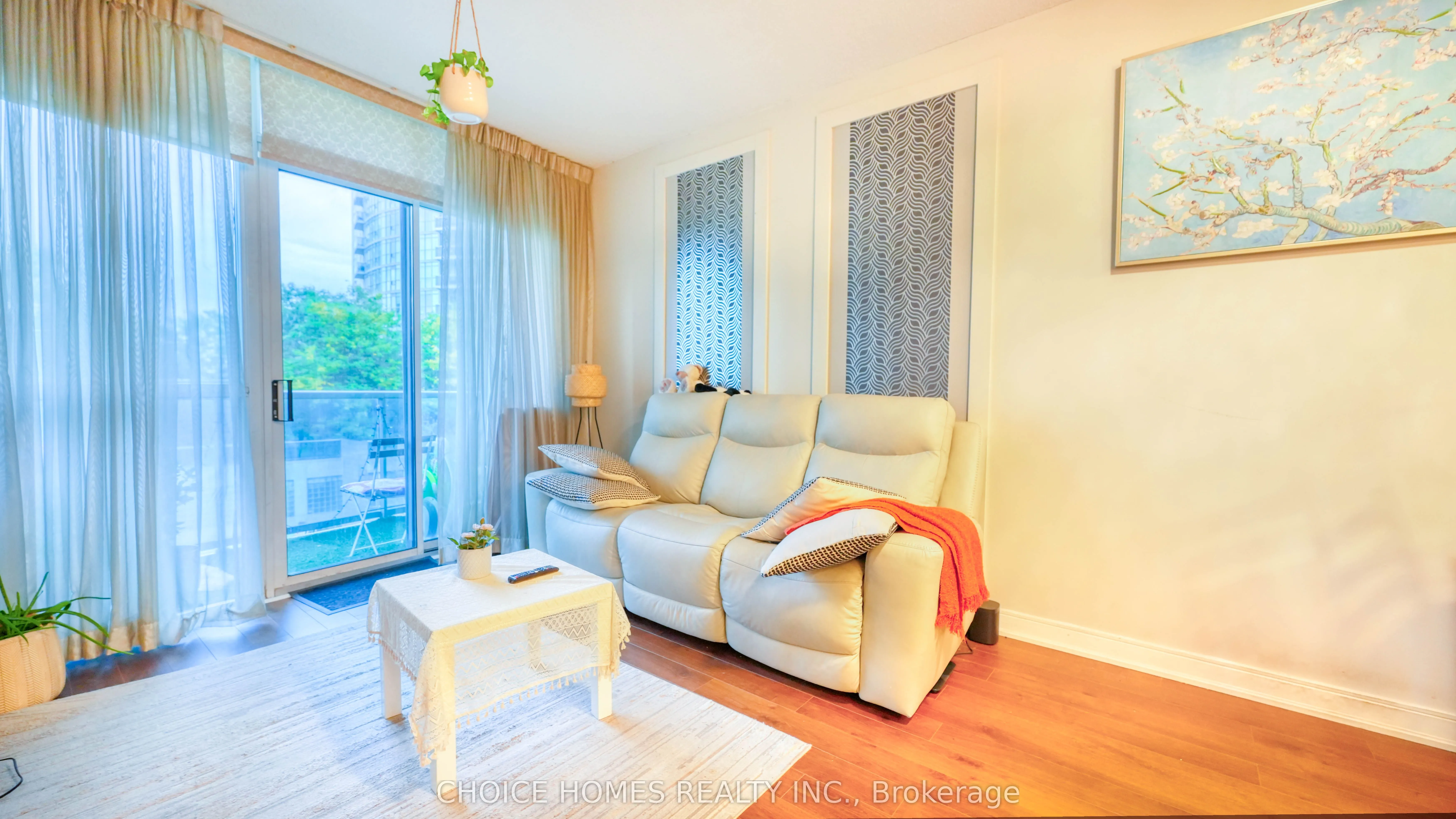 80 Absolute Avenue, #404