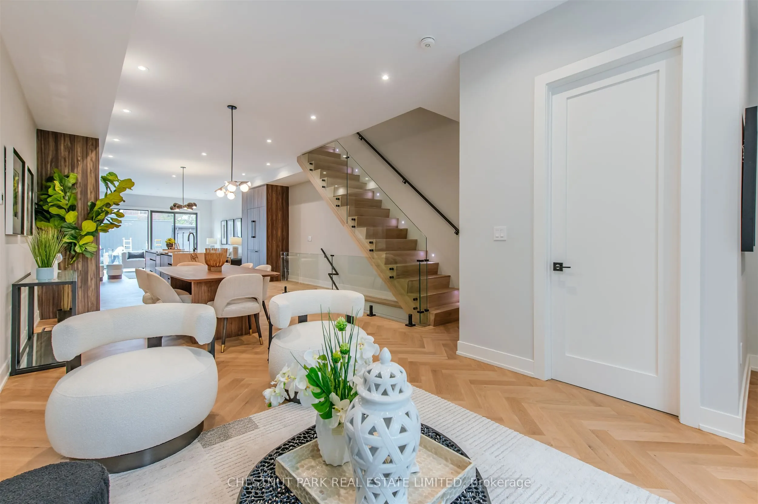 222A Pearson Avenue