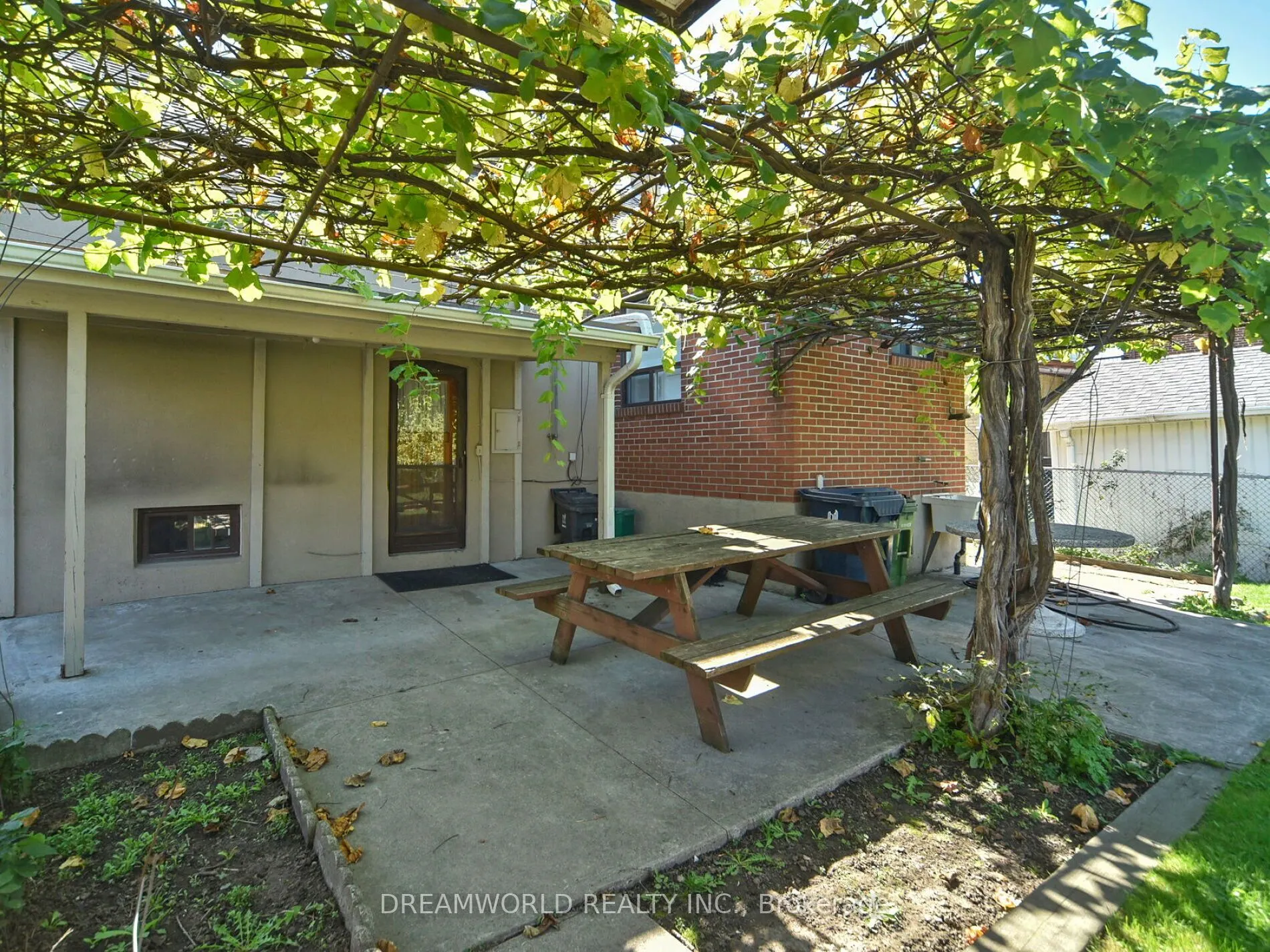 90 Anthony Road