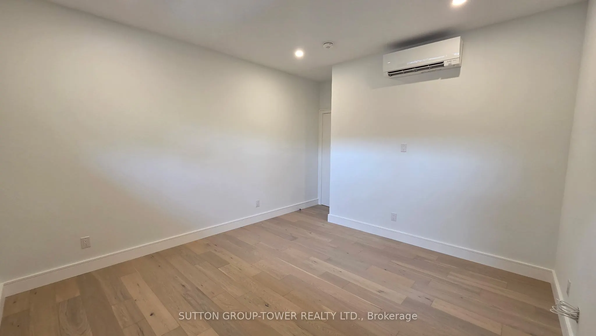 105 Campbell Avenue S, #2