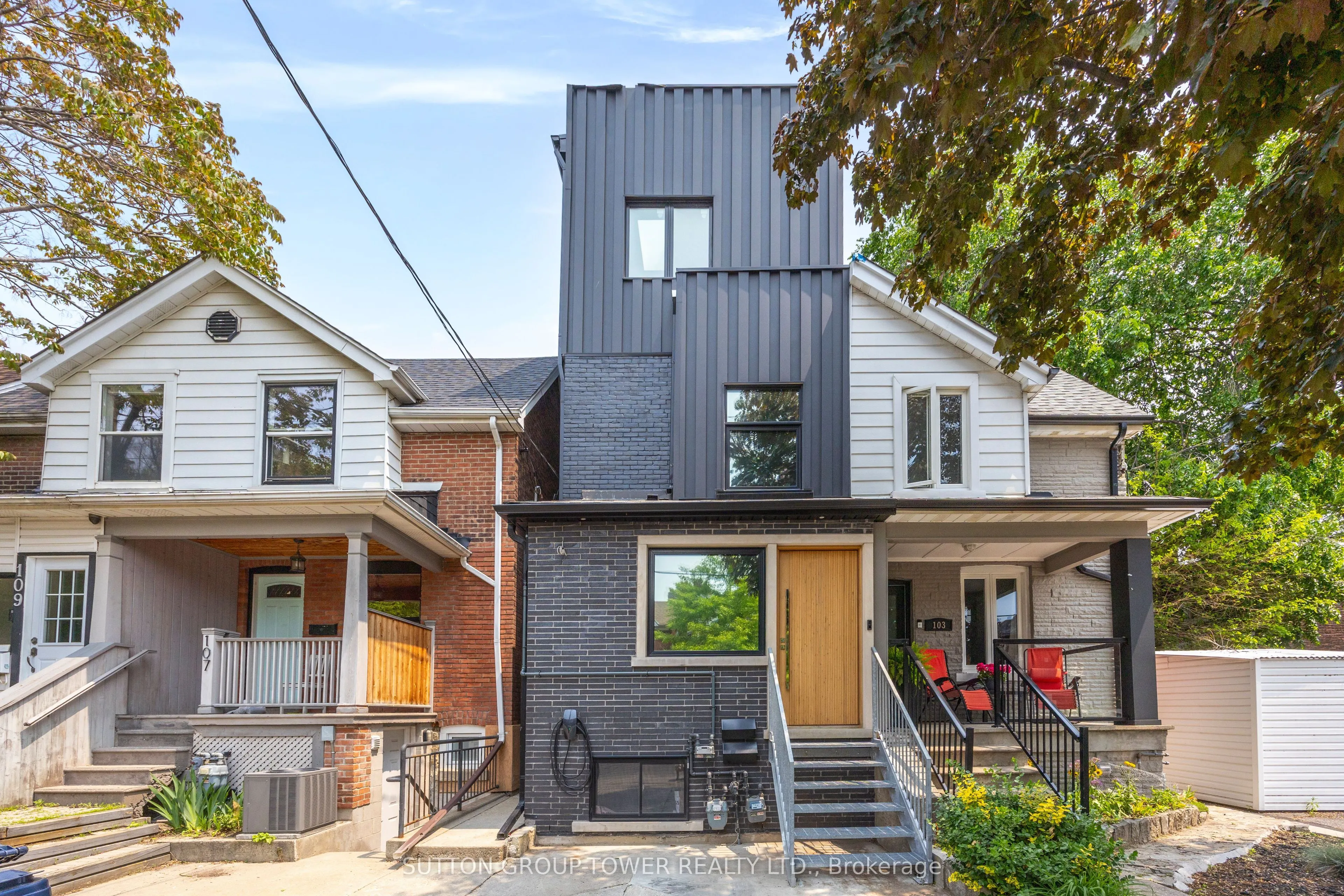 105 Campbell Avenue S, #2