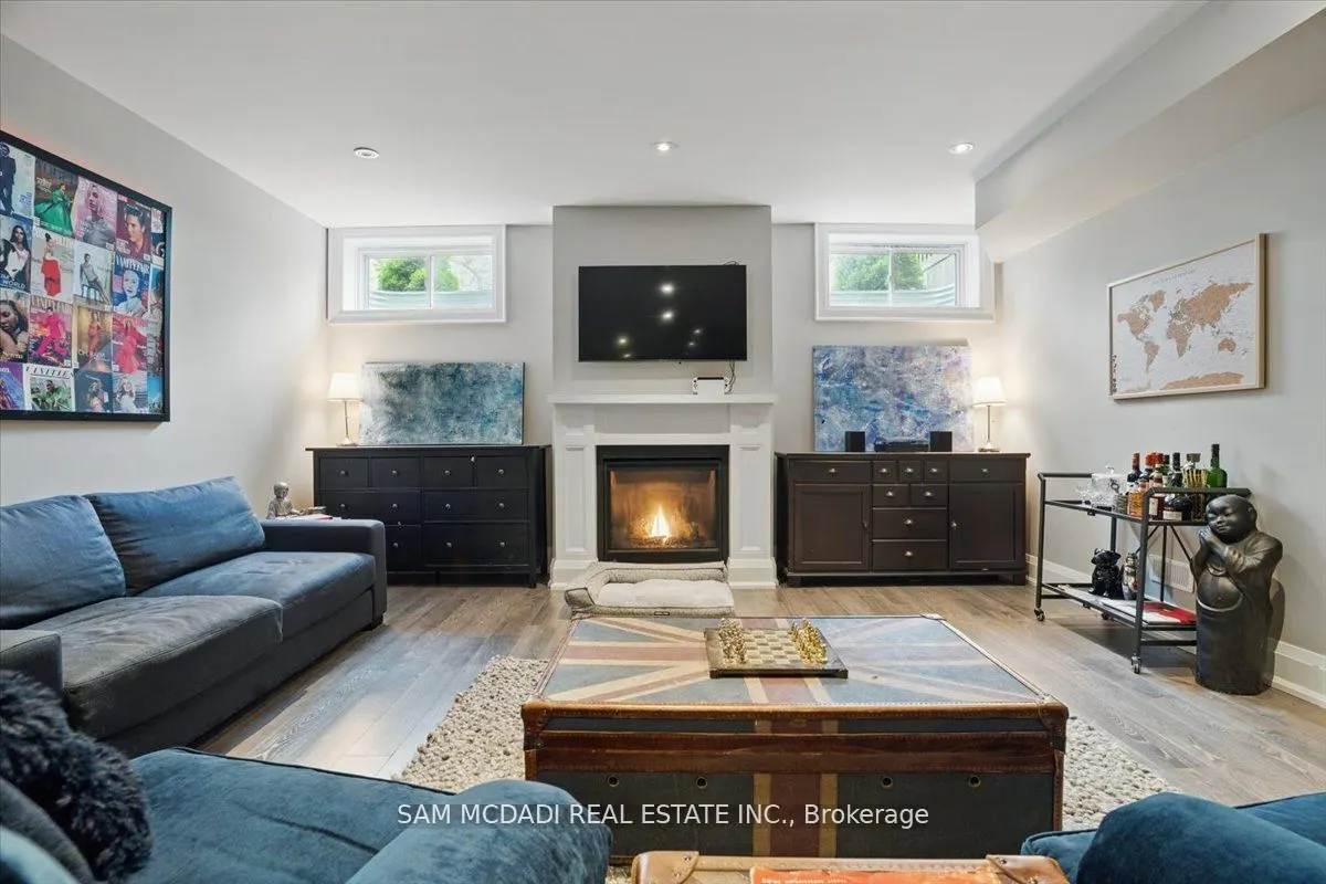 2163 Deyncourt Drive