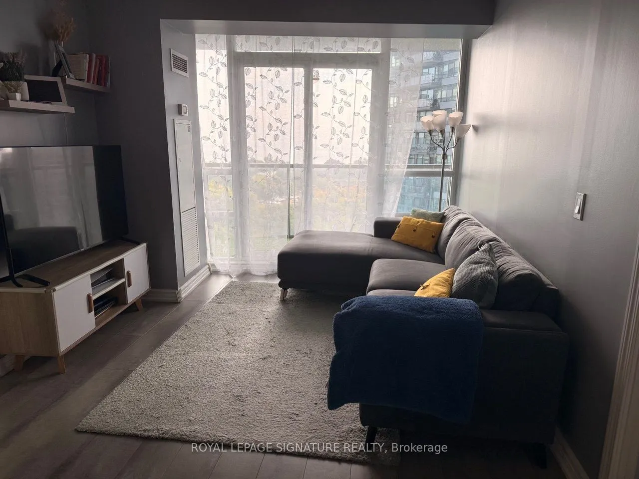 15 Legion Road, #1207