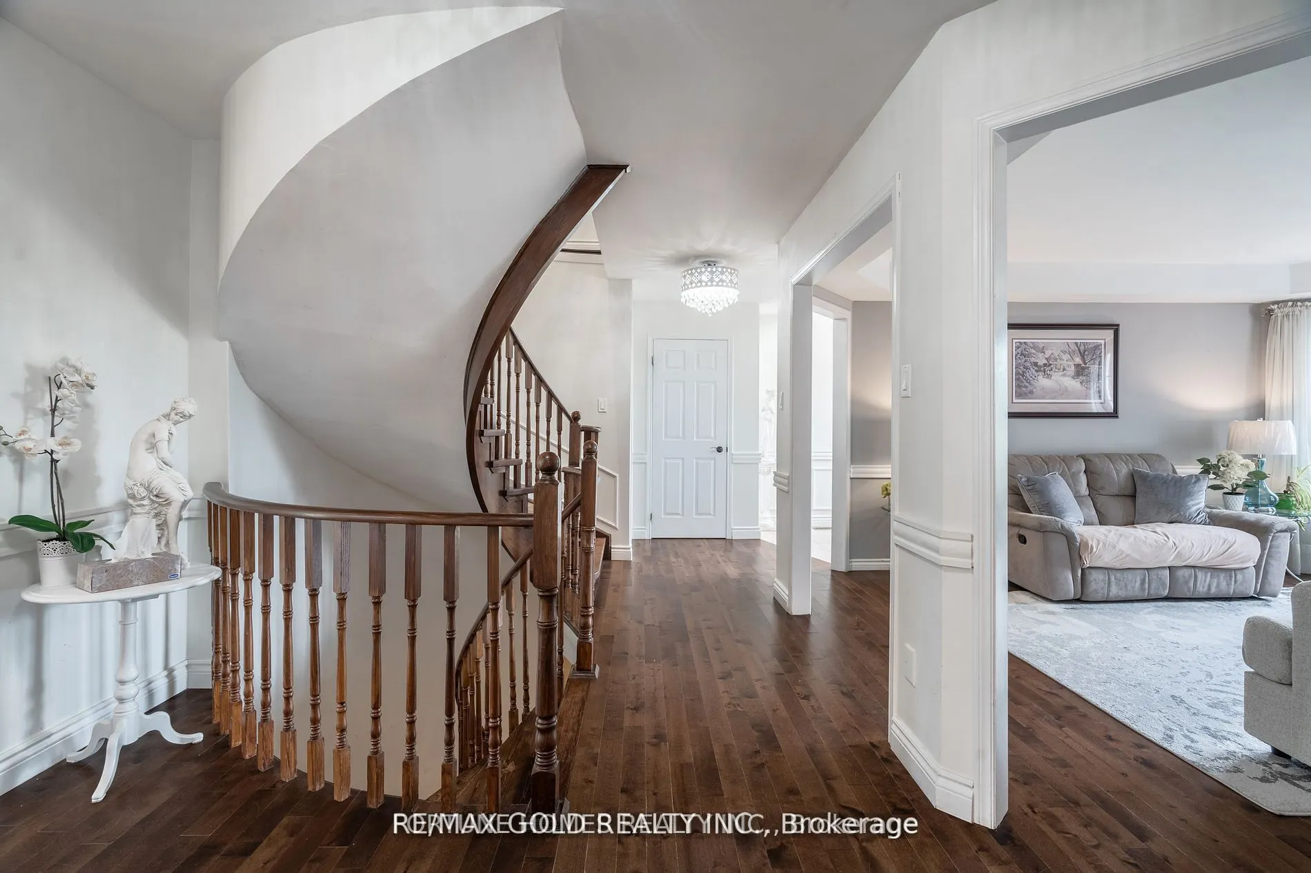 14 Shadywood Road